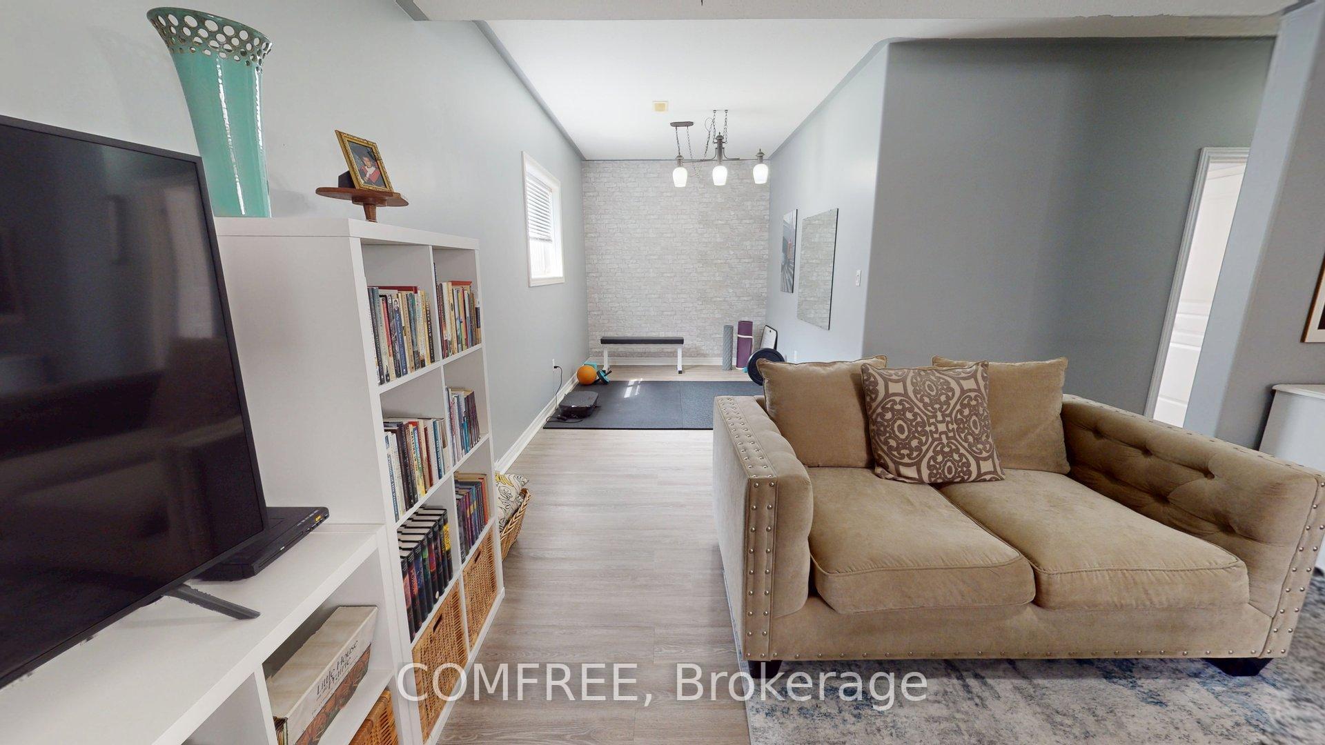 Photo 27 of 7136 Julie Drive, Niagara Falls, Forestview — HOMEH