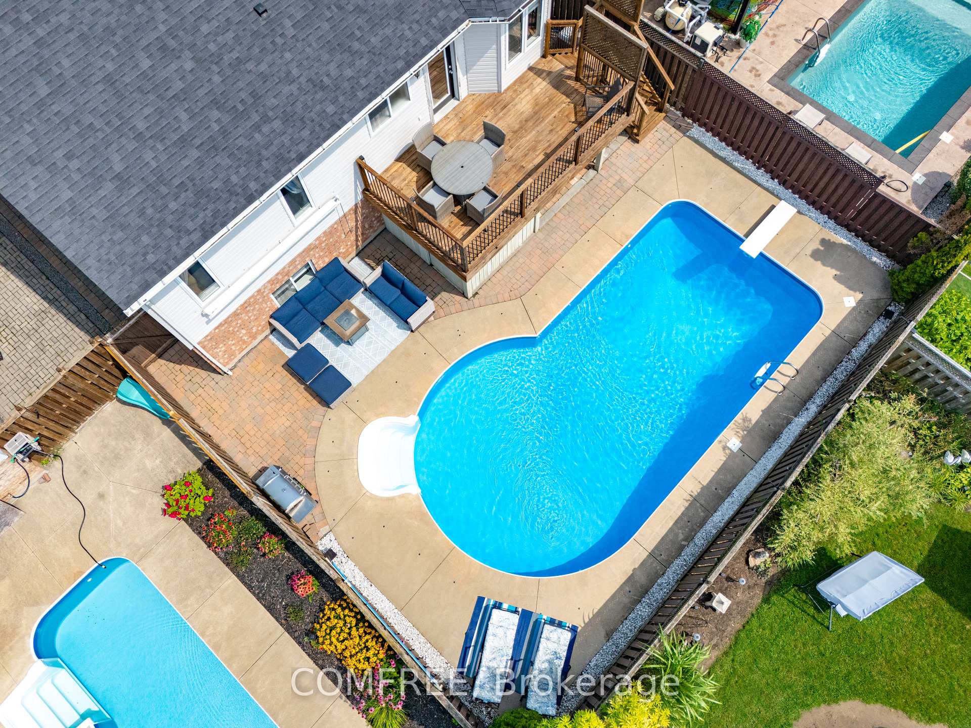 Photo 49 of 7136 Julie Drive, Niagara Falls, Forestview — HOMEH