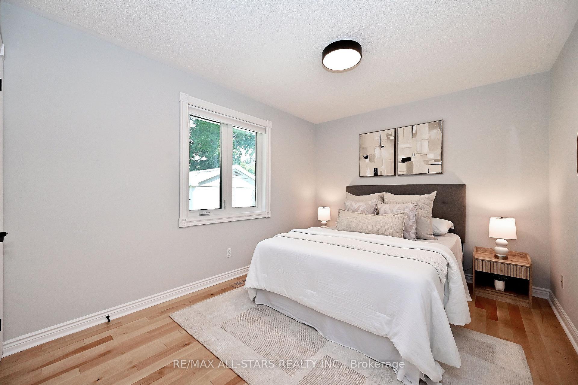 Photo 27 of 34 Captain Armstrong Lane, Markham, Sherwood-Amberglen — HOMEH