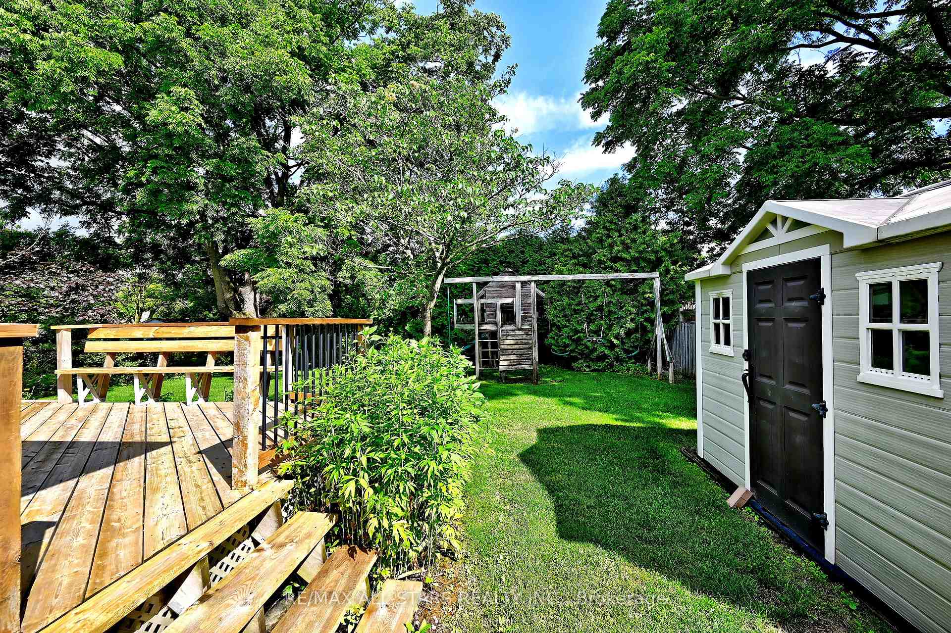 Photo 39 of 34 Captain Armstrong Lane, Markham, Sherwood-Amberglen — HOMEH
