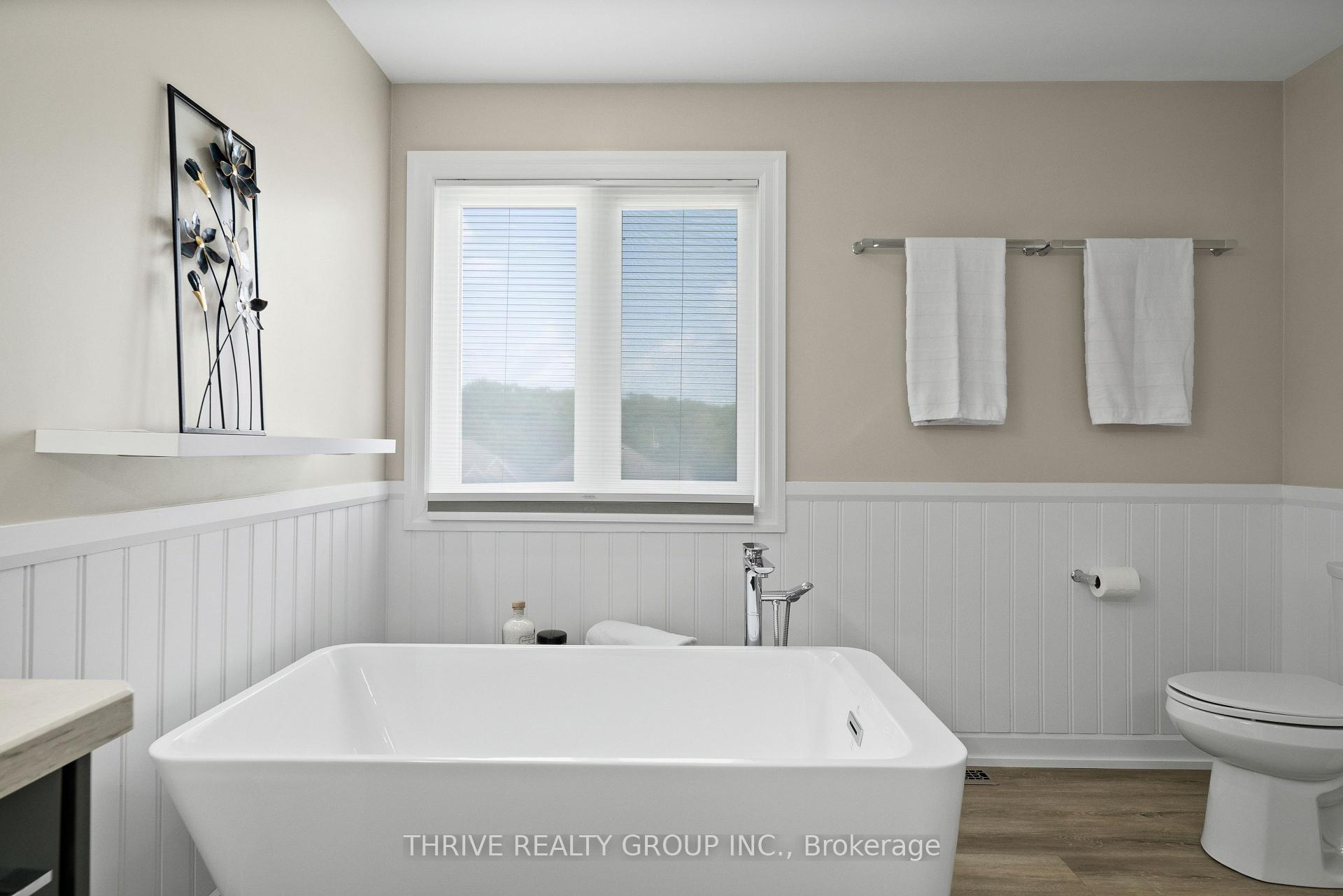 Photo 29 of 26 Earlscourt Terrace, Middlesex Centre, Kilworth — HOMEH