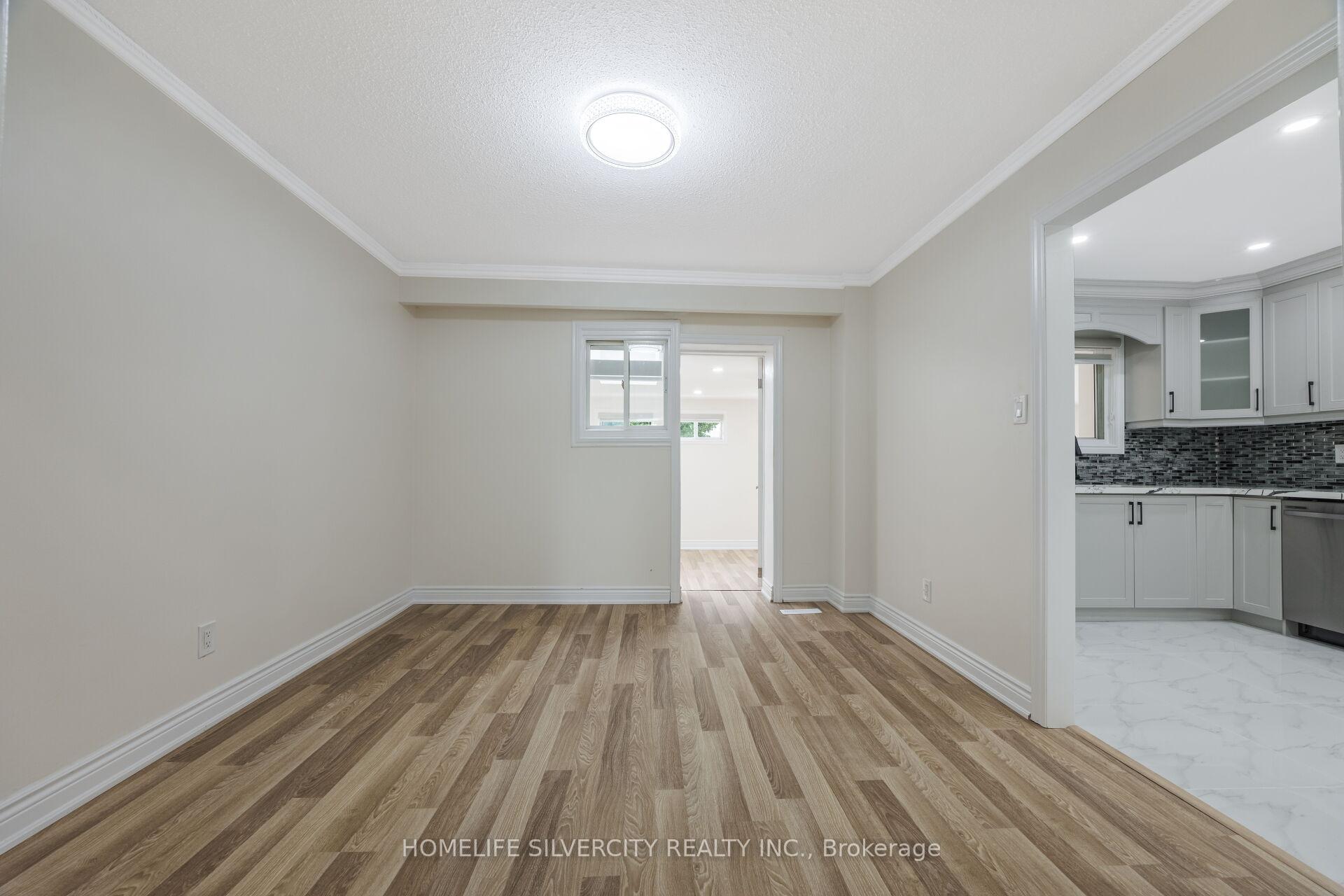 Photo 17 of 3803 Keenan Crescent, Mississauga, Malton — HOMEH