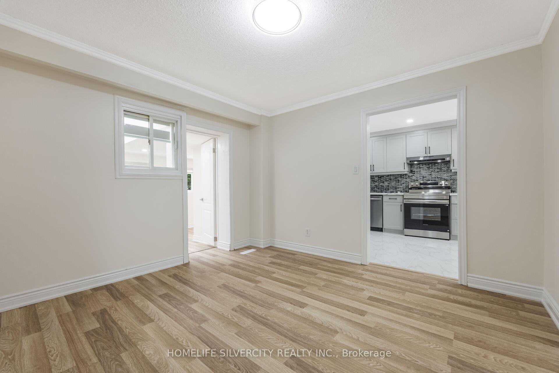 Photo 18 of 3803 Keenan Crescent, Mississauga, Malton — HOMEH