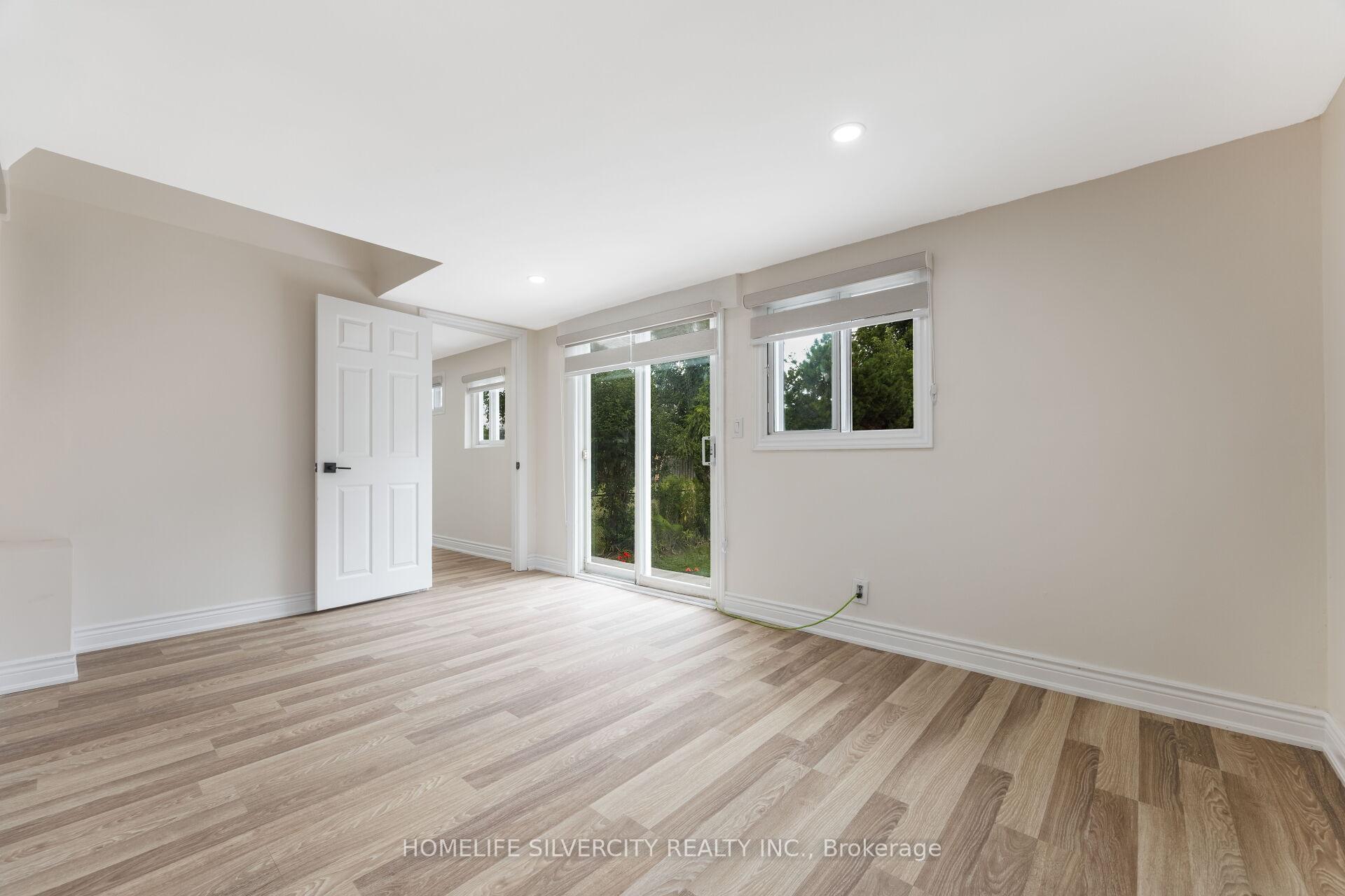 Photo 21 of 3803 Keenan Crescent, Mississauga, Malton — HOMEH