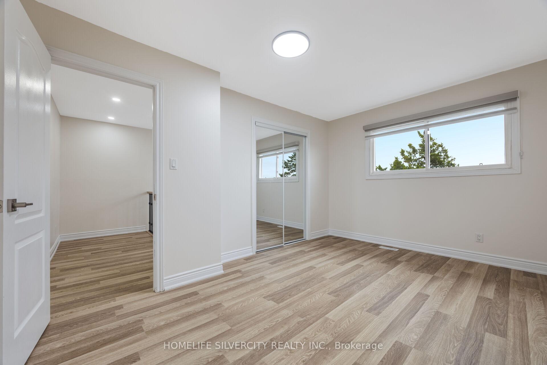 Photo 30 of 3803 Keenan Crescent, Mississauga, Malton — HOMEH