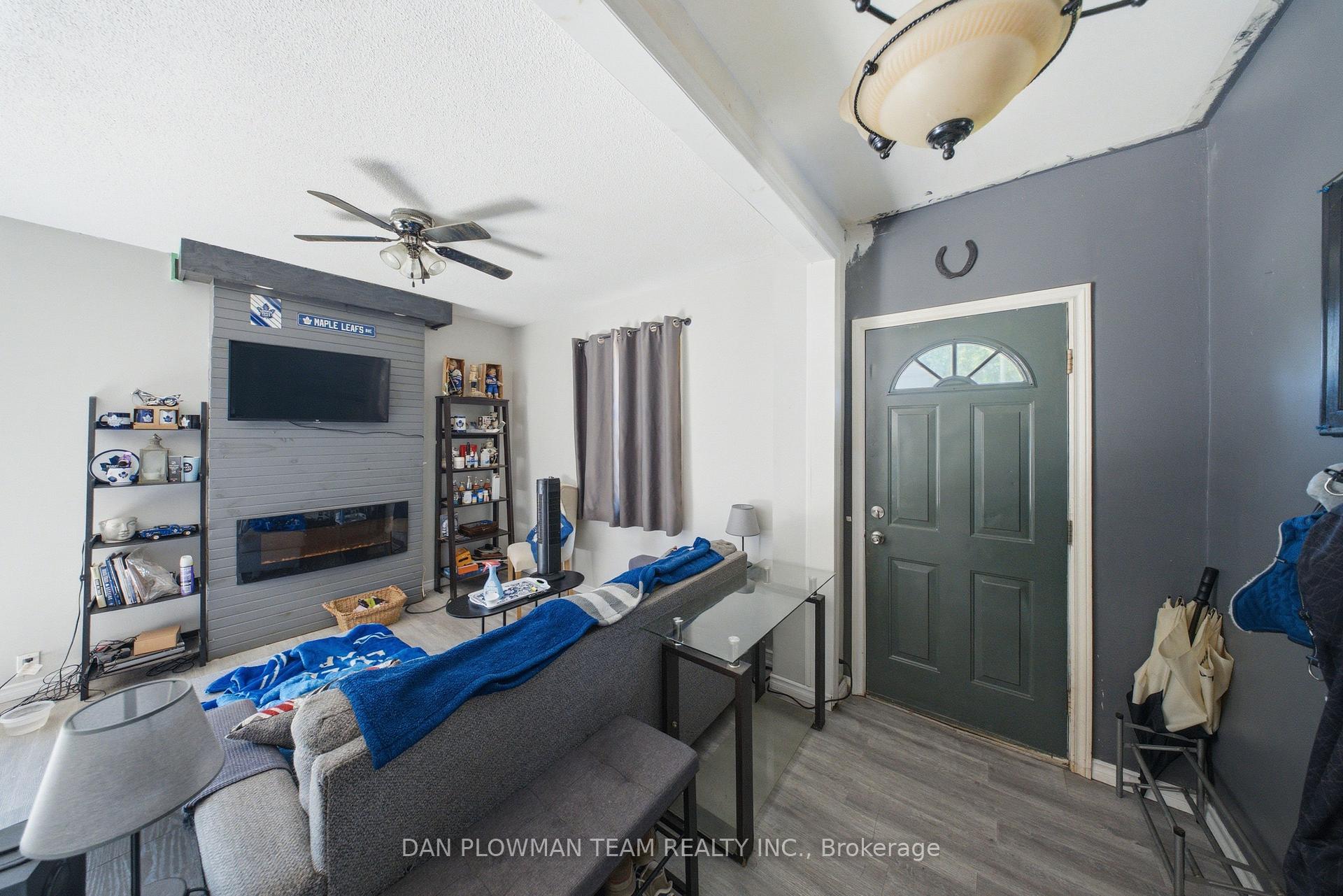 Photo 8 of 387 Albert Street, Oshawa, Central — HOMEH
