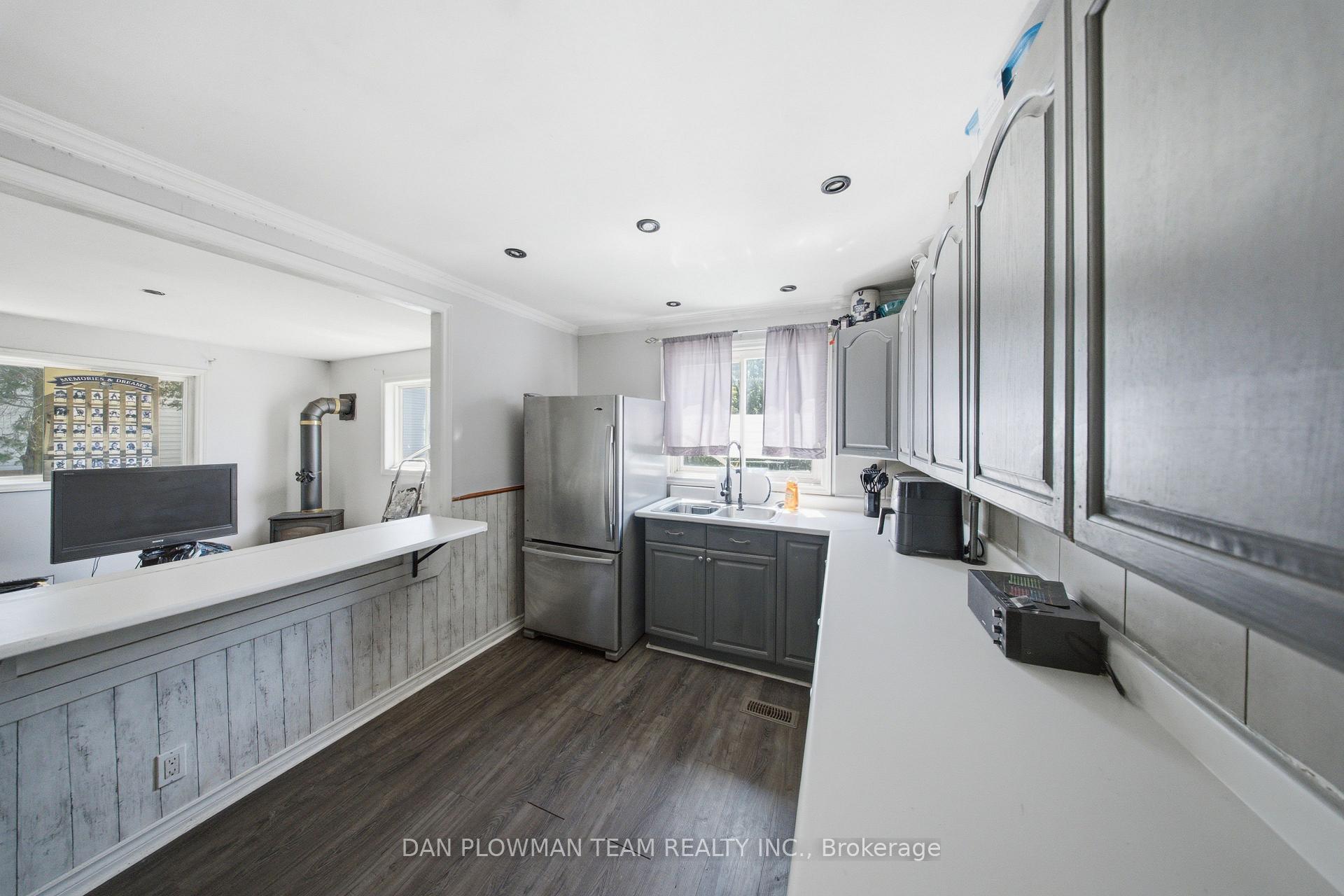 Photo 14 of 387 Albert Street, Oshawa, Central — HOMEH