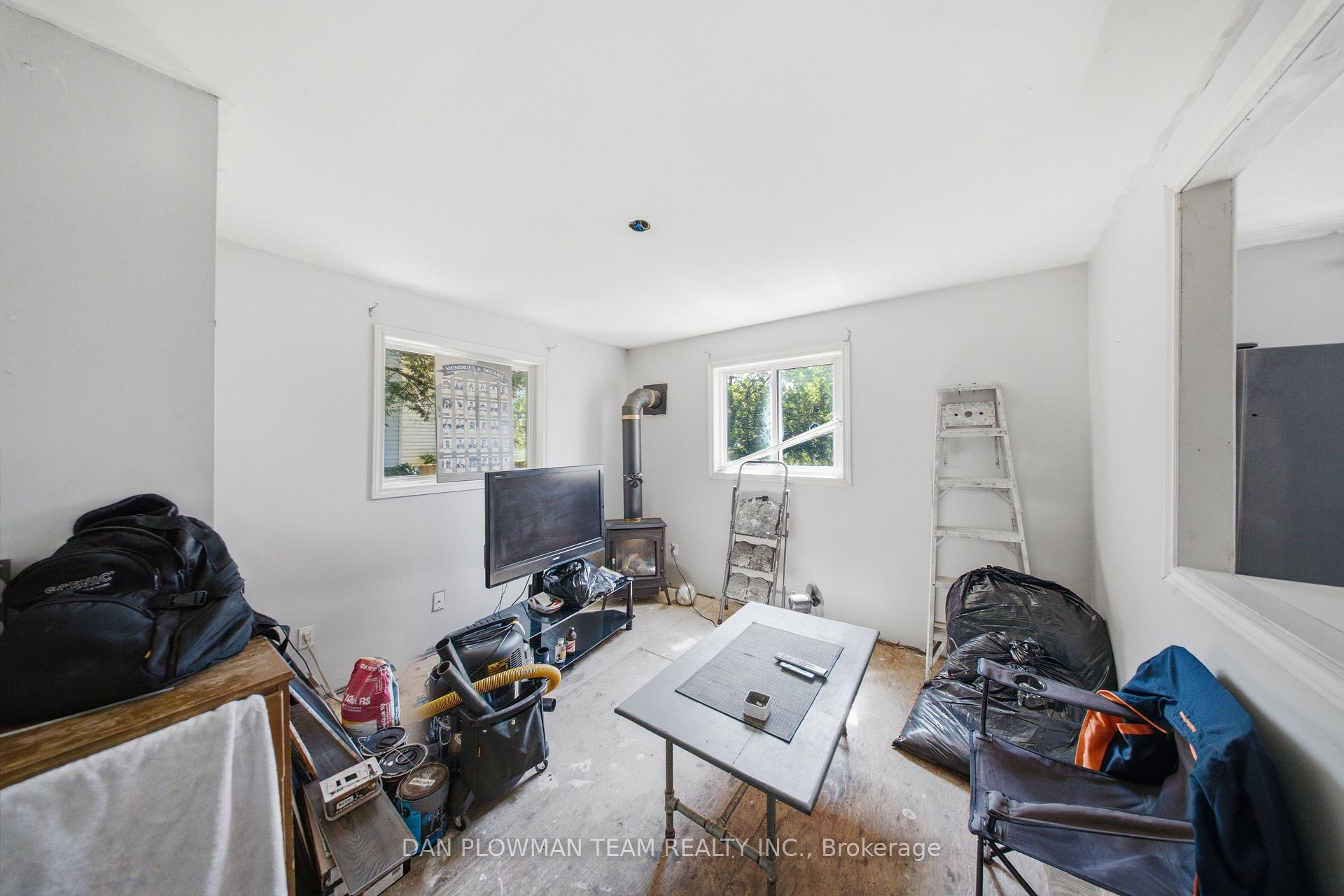 Photo 16 of 387 Albert Street, Oshawa, Central — HOMEH