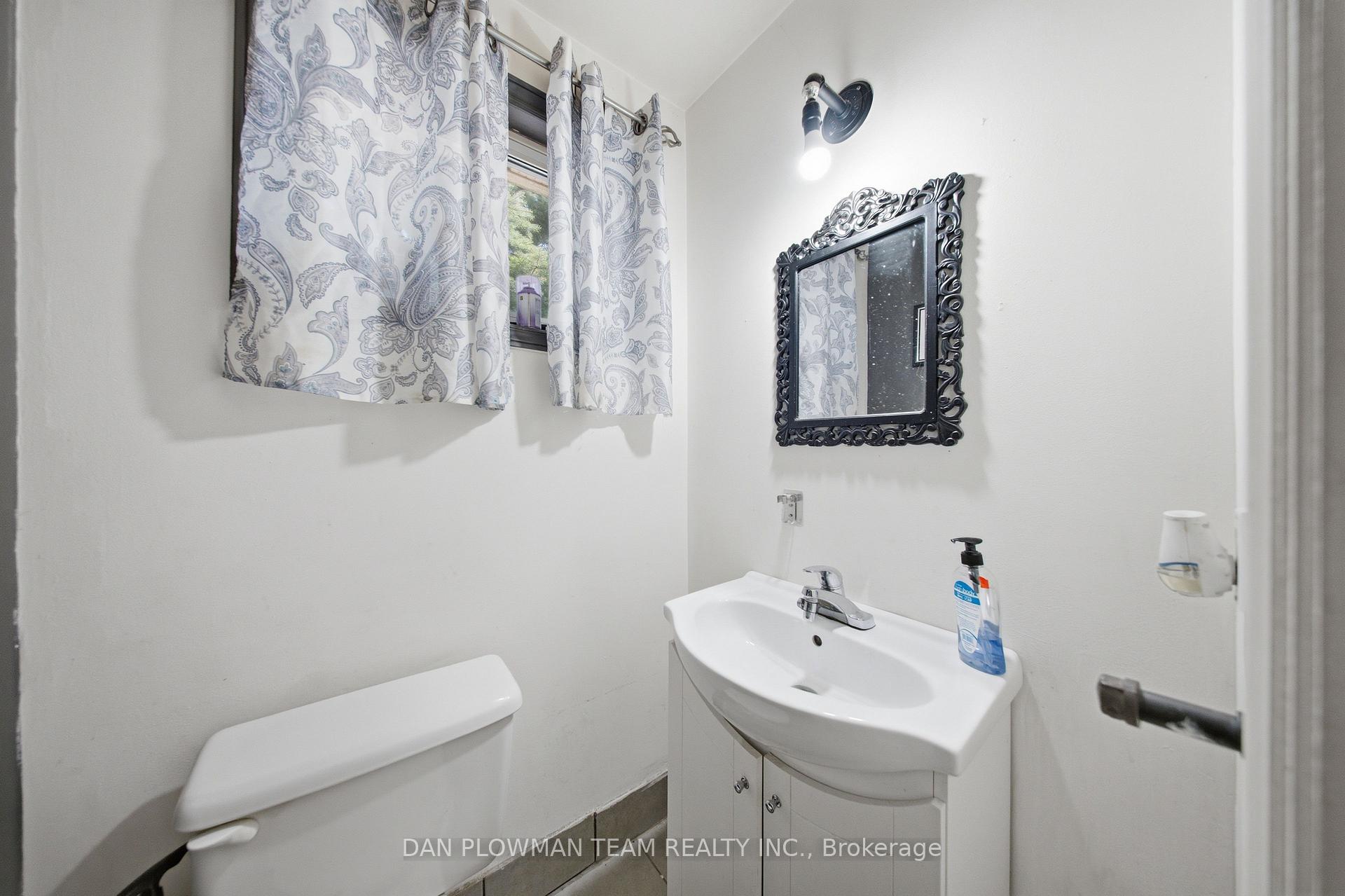 Photo 19 of 387 Albert Street, Oshawa, Central — HOMEH