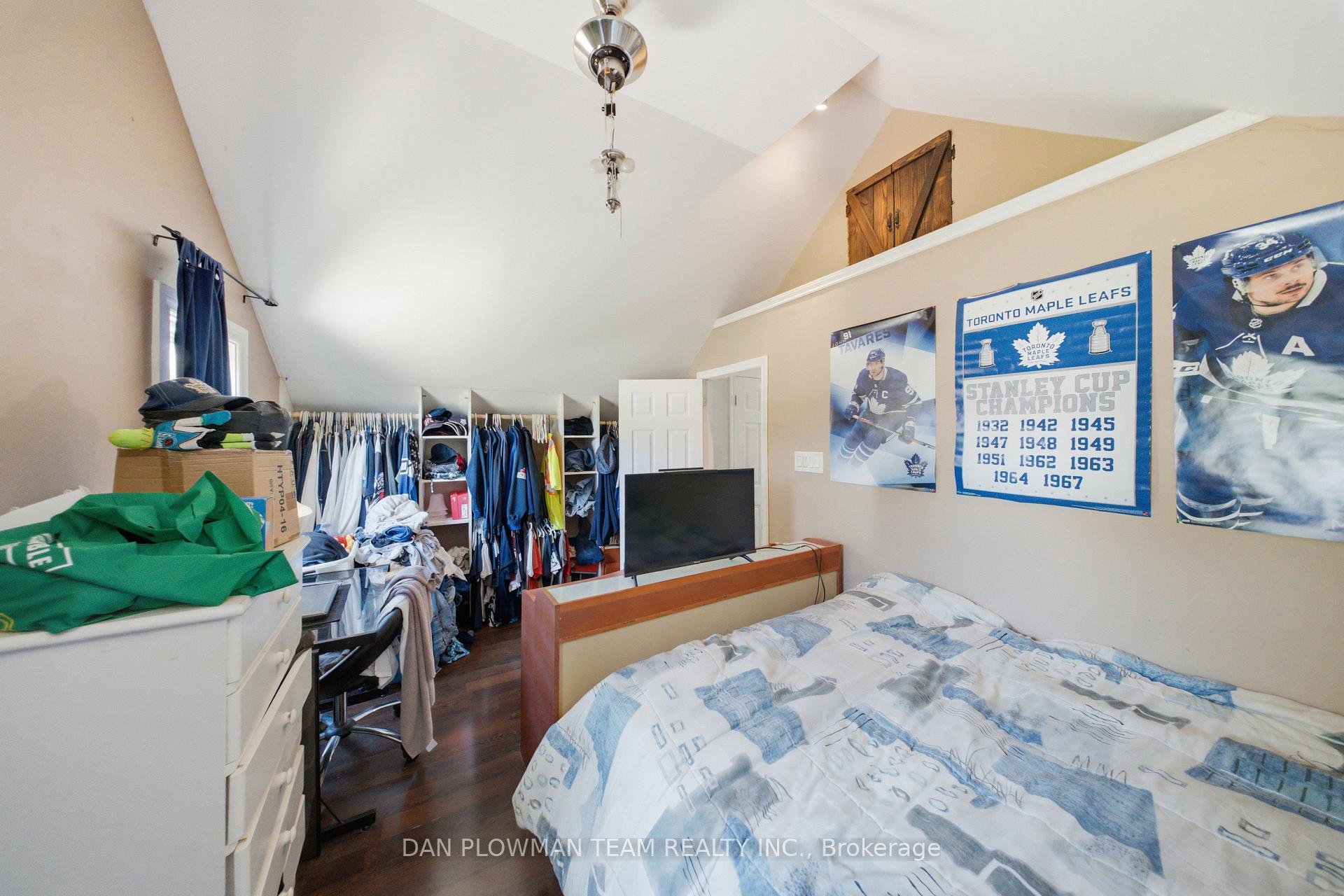 Photo 21 of 387 Albert Street, Oshawa, Central — HOMEH