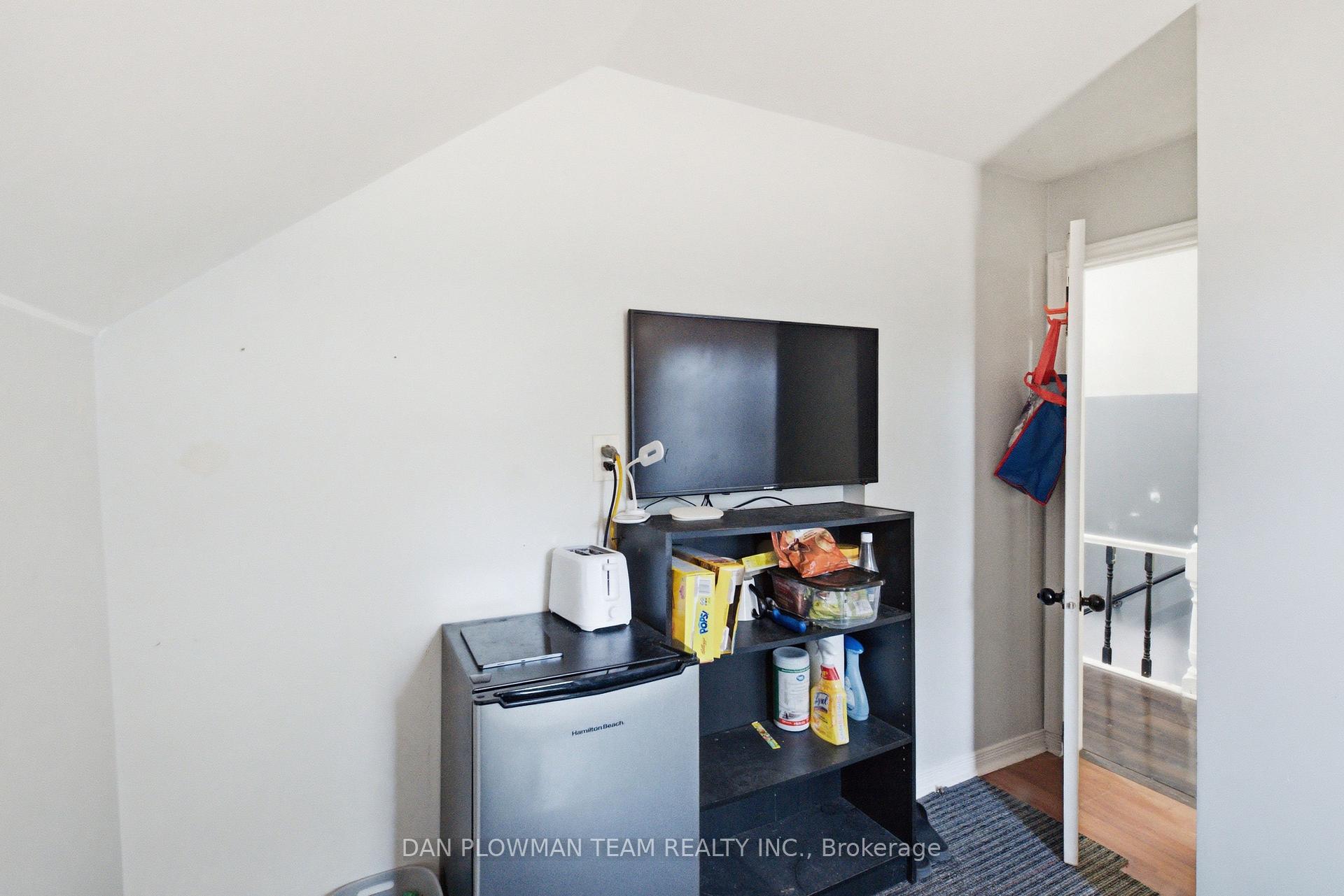 Photo 25 of 387 Albert Street, Oshawa, Central — HOMEH