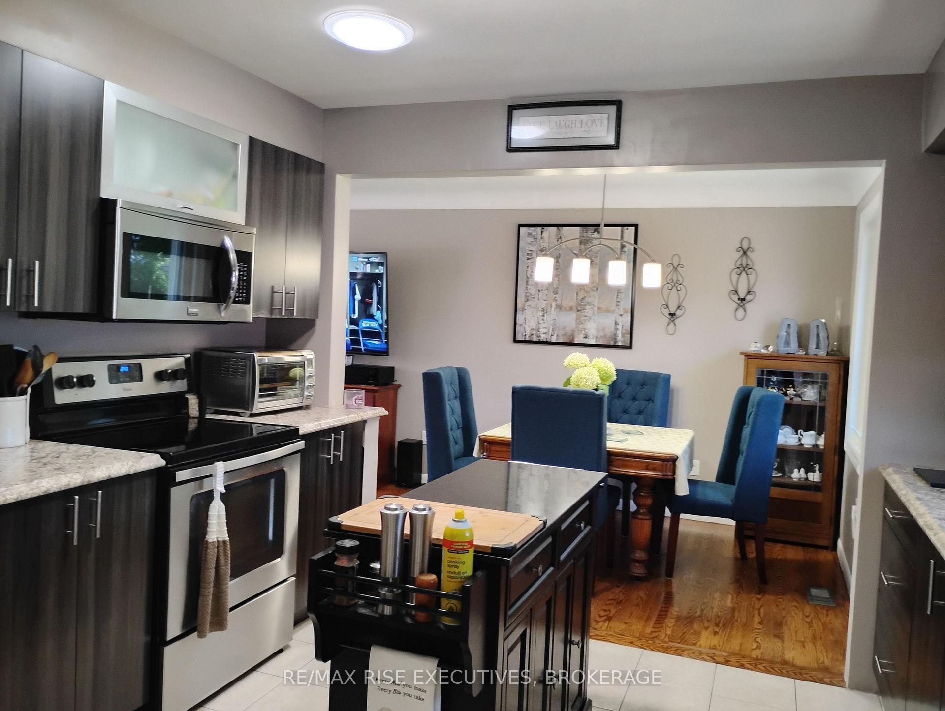 Photo 8 of 165 Elizabeth Drive, Gananoque, Gananoque — HOMEH