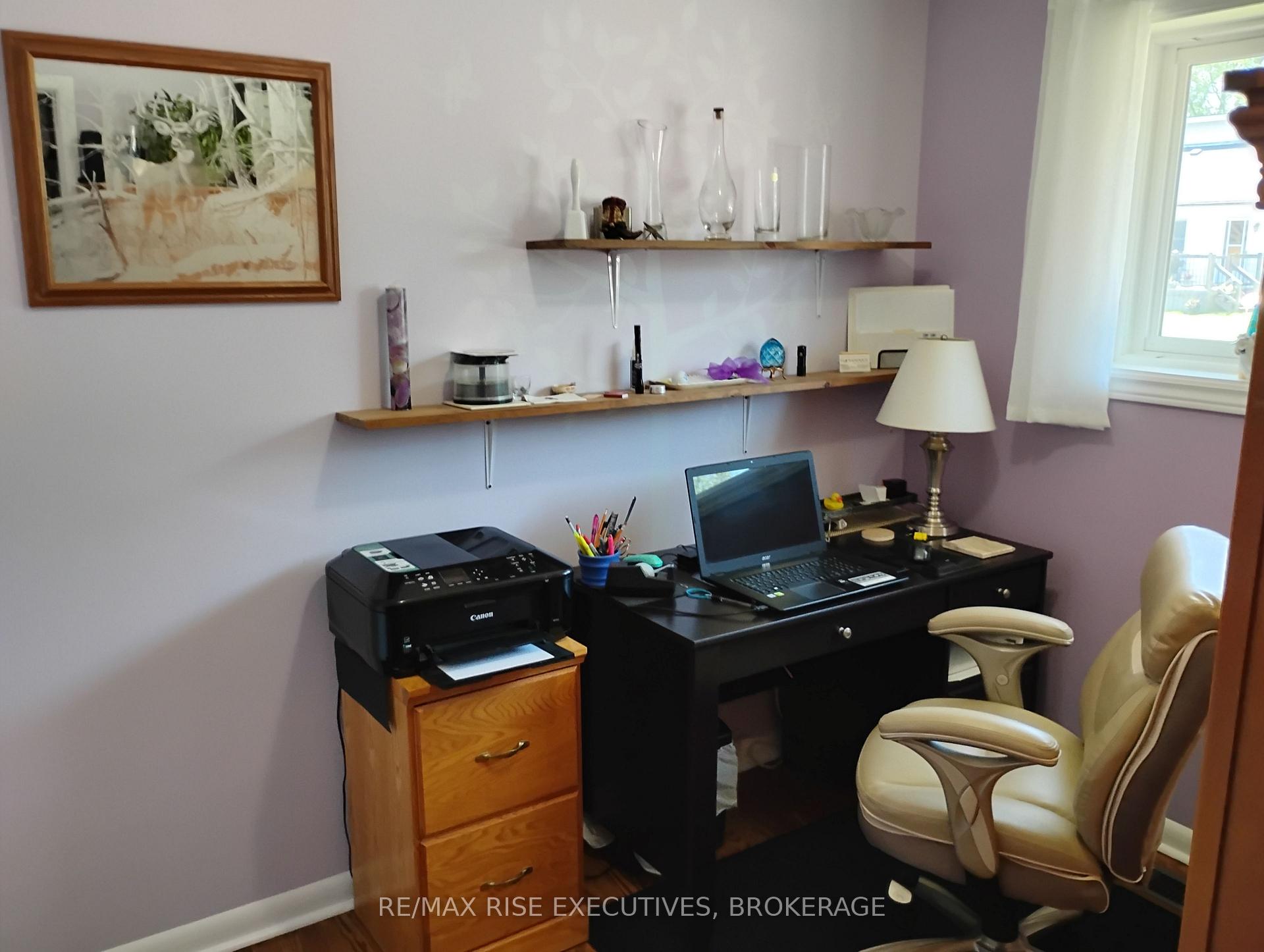 Photo 17 of 165 Elizabeth Drive, Gananoque, Gananoque — HOMEH
