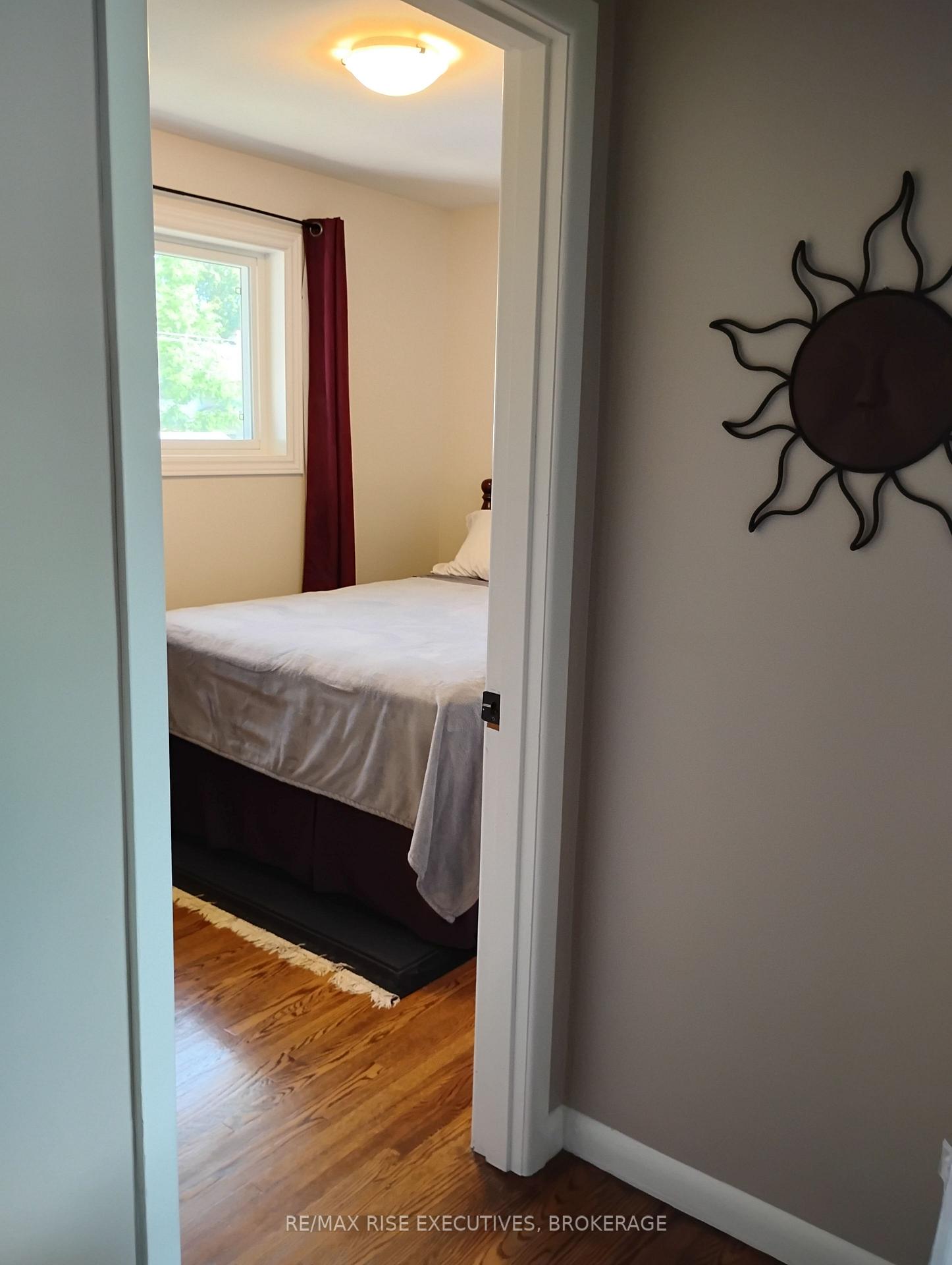 Photo 22 of 165 Elizabeth Drive, Gananoque, Gananoque — HOMEH