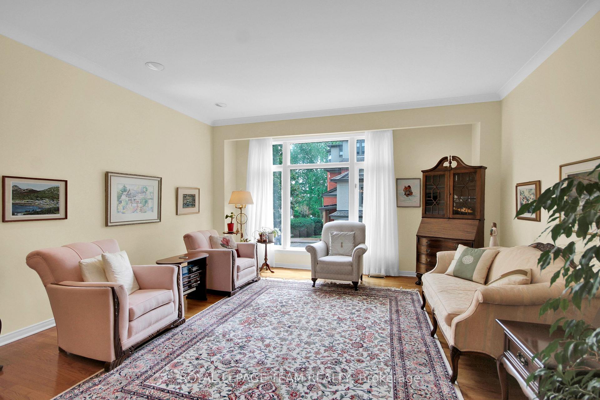 Photo 10 of 550B Queen Elizabeth Drive, Ottawa, Glebe — HOMEH