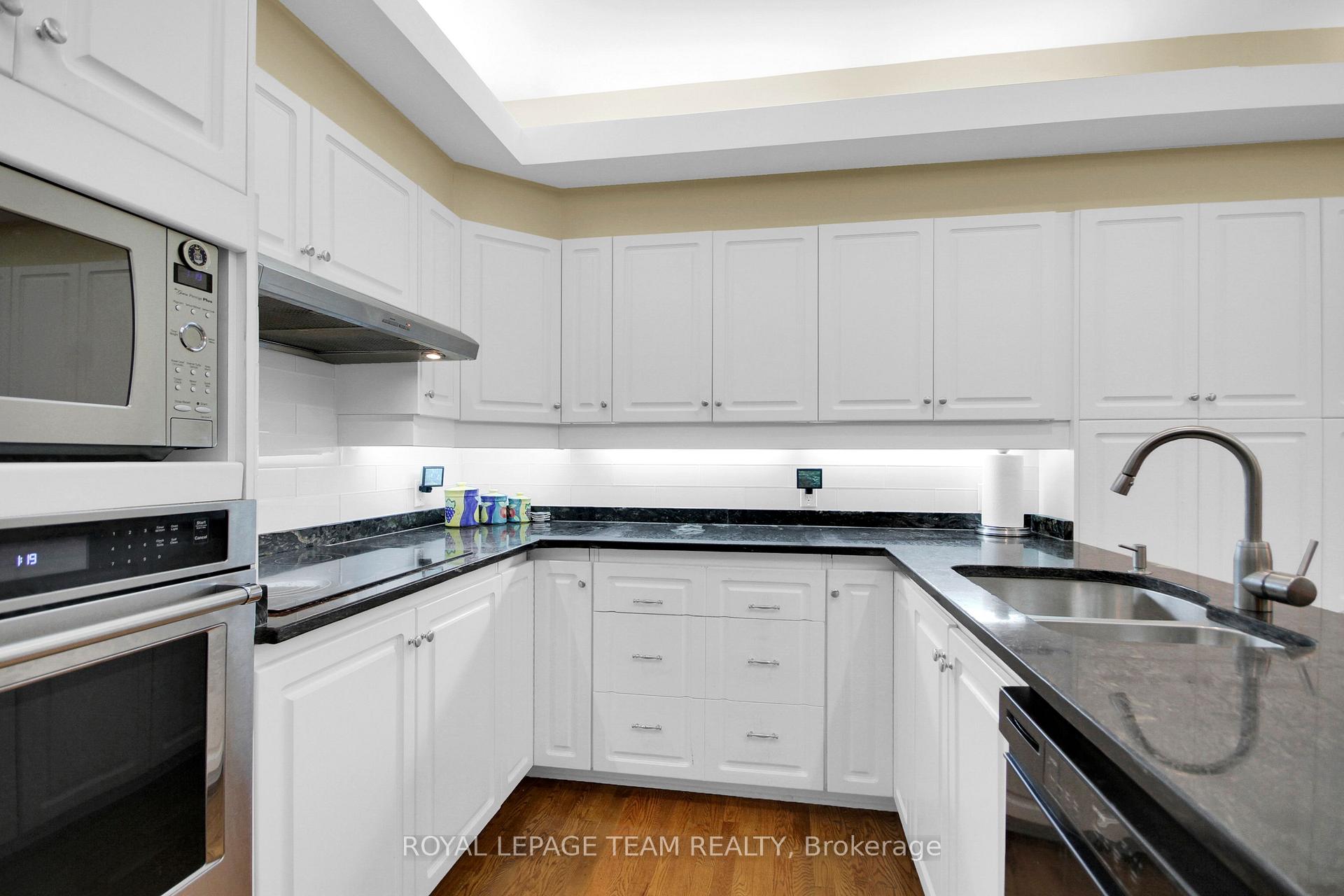 Photo 16 of 550B Queen Elizabeth Drive, Ottawa, Glebe — HOMEH