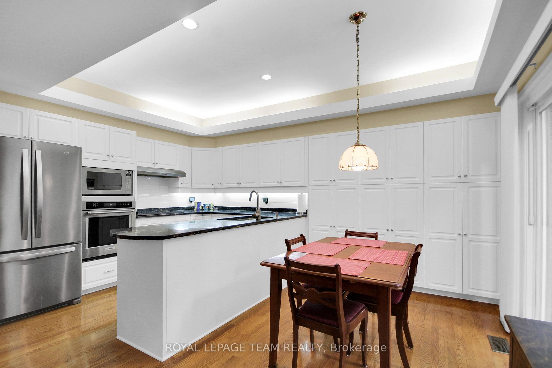 Photo 20 of 550B Queen Elizabeth Drive, Ottawa, Glebe — HOMEH