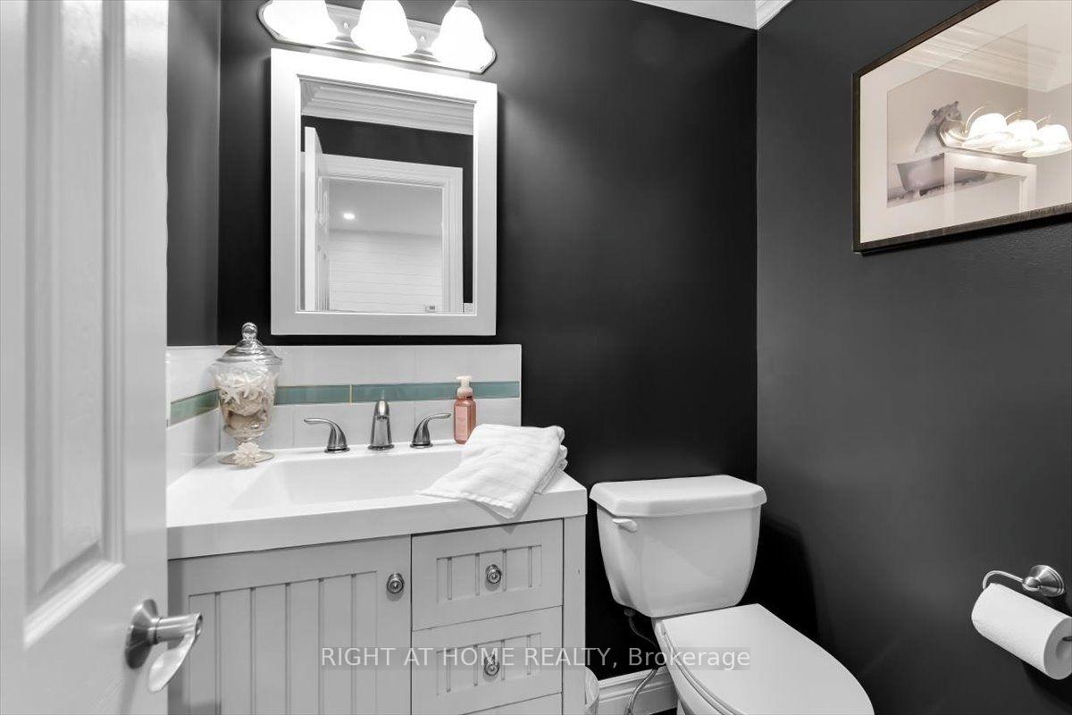 Photo 15 of 18 Bashford Road, Ajax, South West — HOMEH