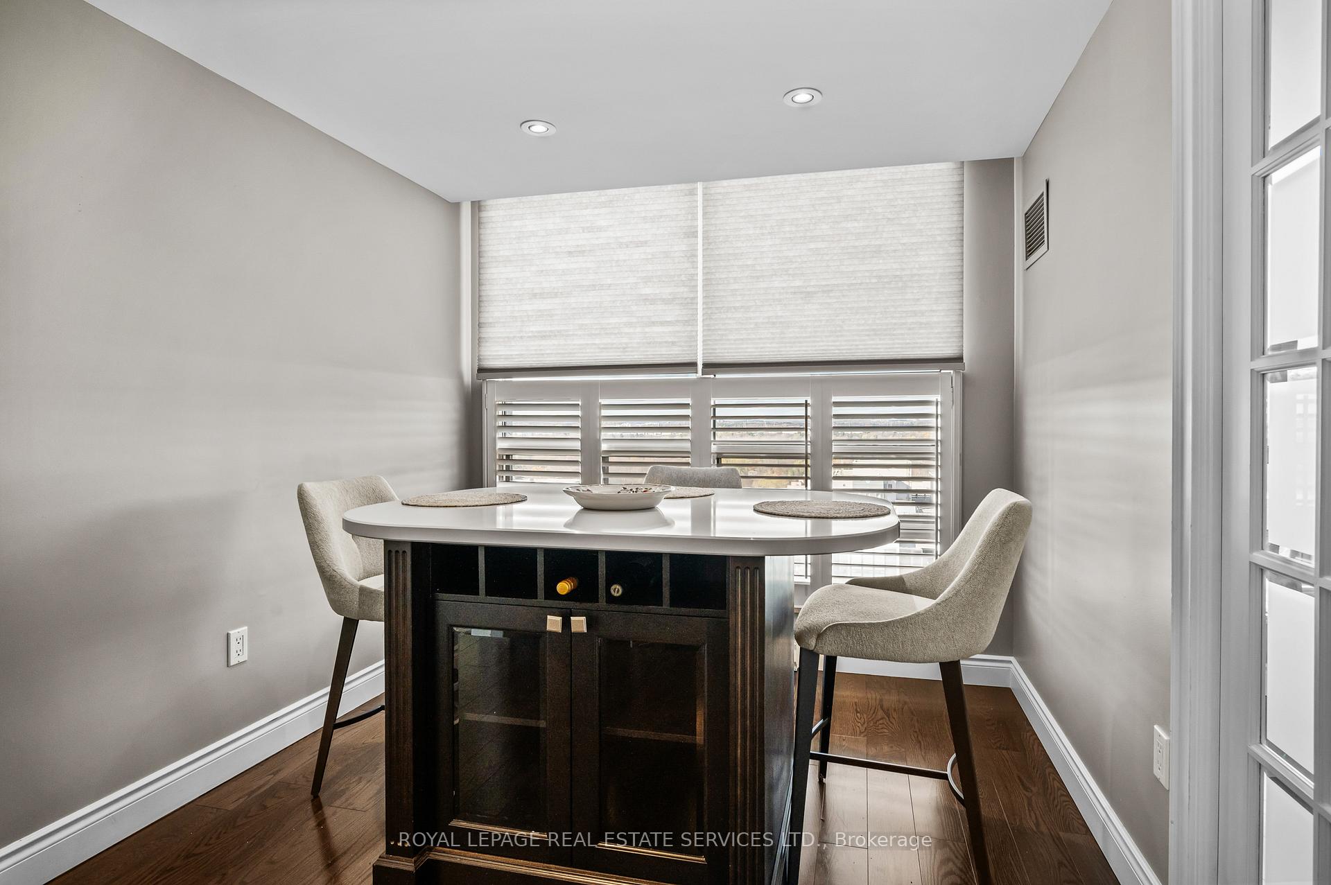 Photo 12 of Unit 2102, 2170 Marine Drive, Oakville, Bronte — HOMEH