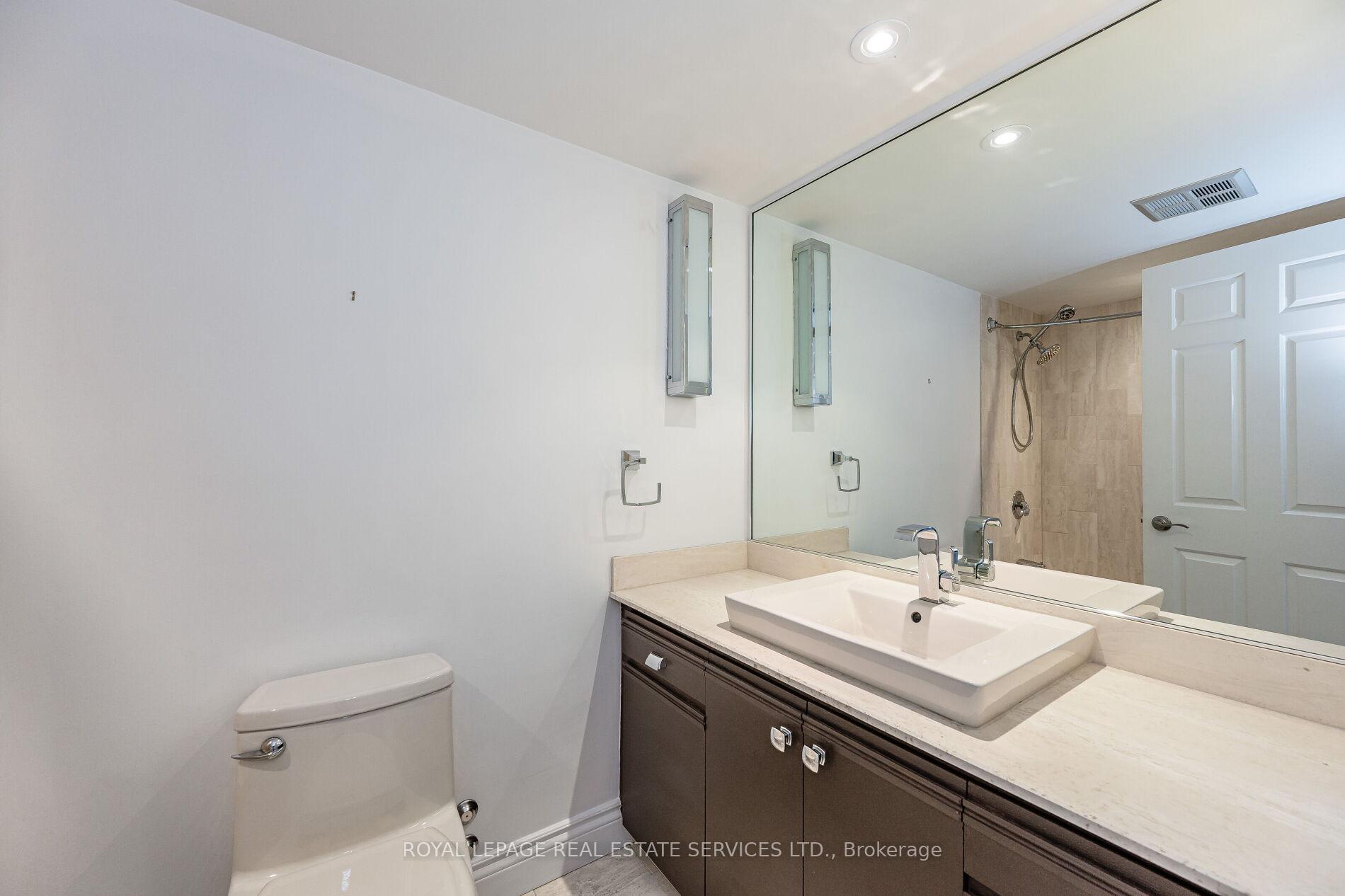Photo 28 of Unit 2102, 2170 Marine Drive, Oakville, Bronte — HOMEH