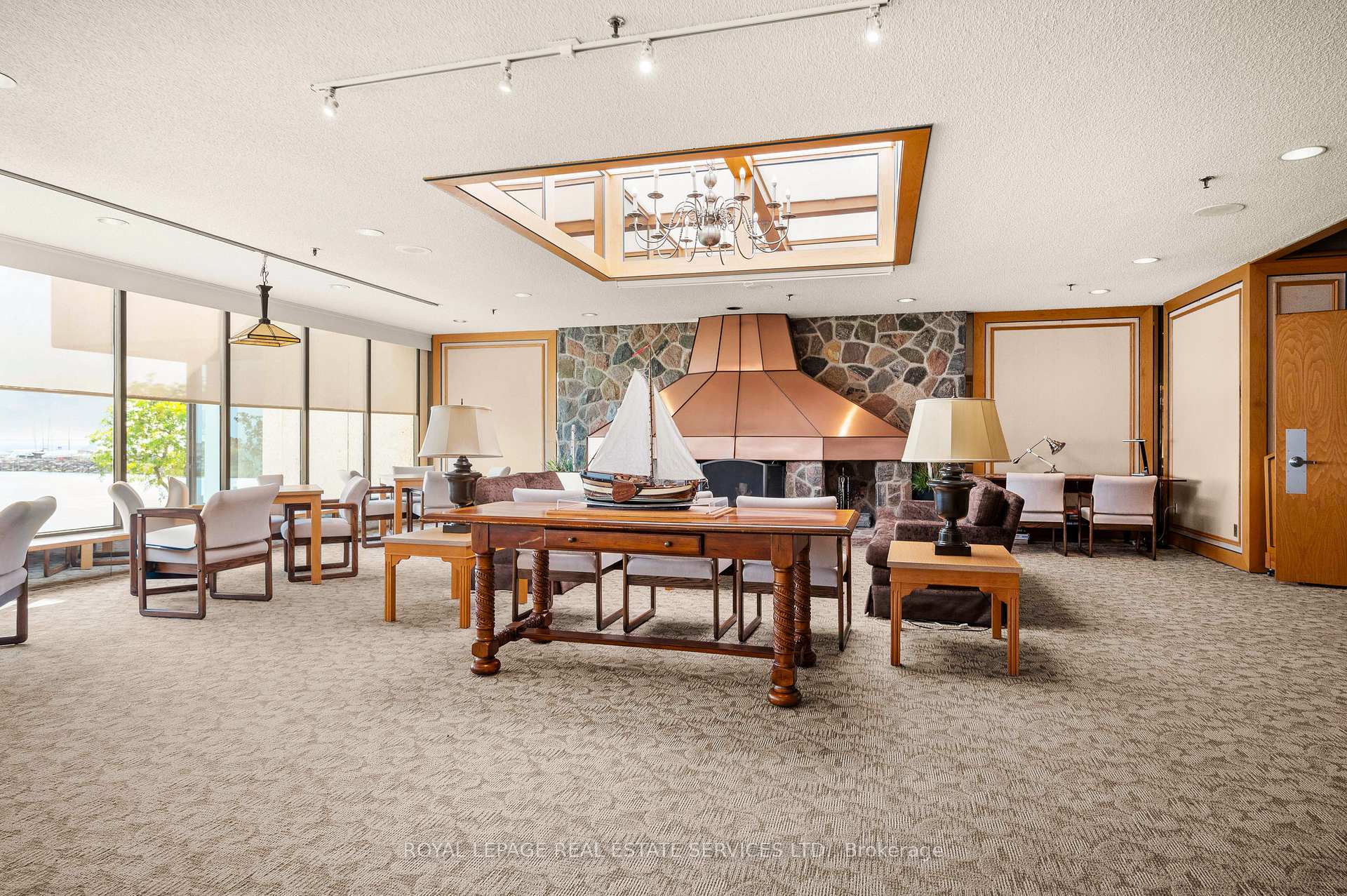Photo 38 of Unit 2102, 2170 Marine Drive, Oakville, Bronte — HOMEH