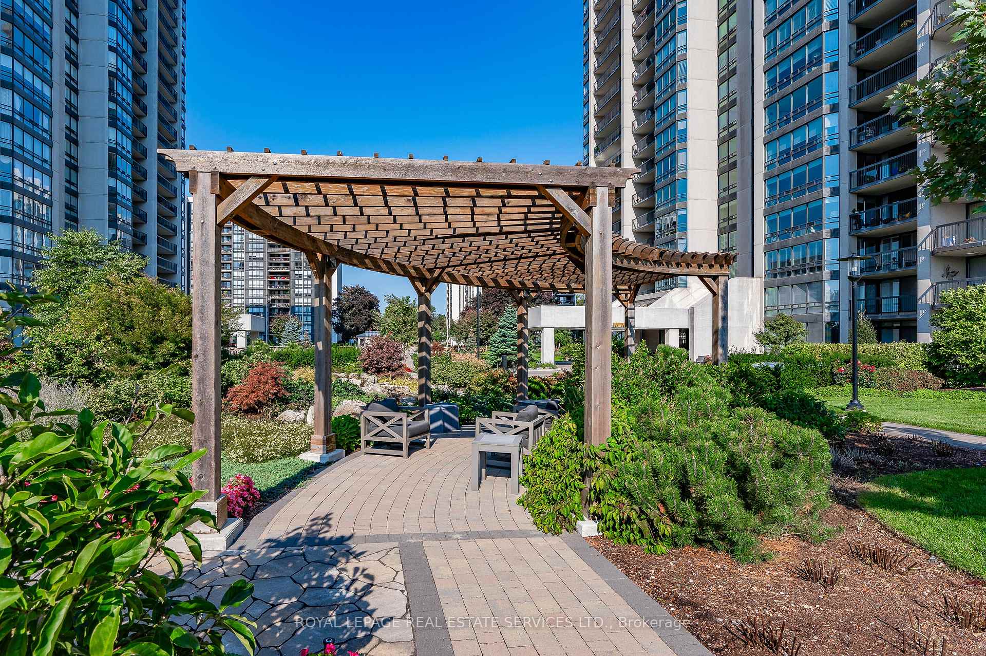 Photo 45 of Unit 2102, 2170 Marine Drive, Oakville, Bronte — HOMEH