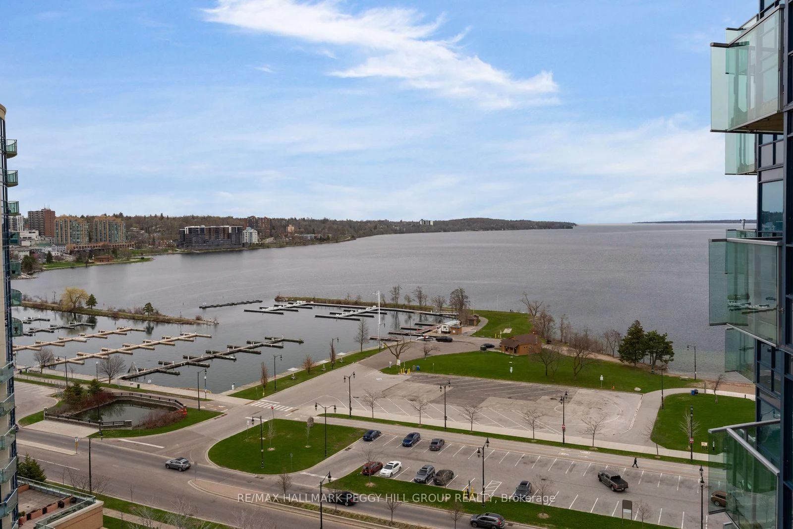 Photo 5 of Unit 1303, 37 Ellen Street, Barrie, City Centre — HOMEH