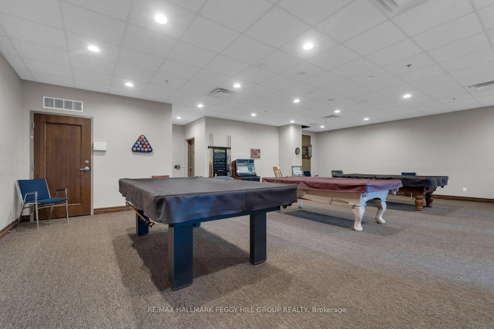 Photo 44 of Unit 1303, 37 Ellen Street, Barrie, City Centre — HOMEH