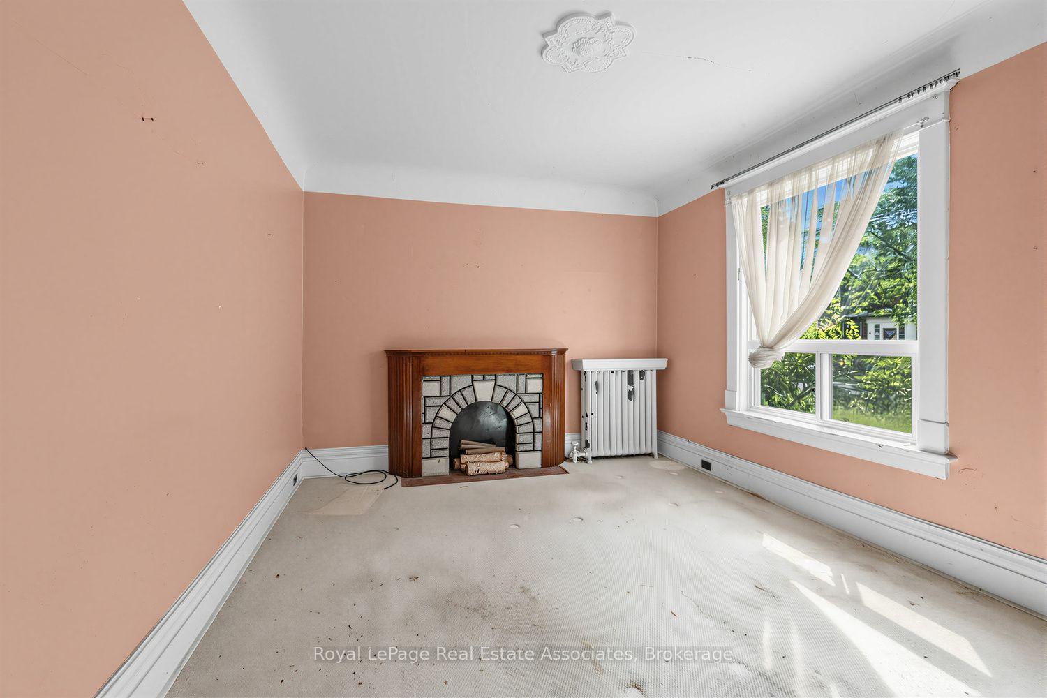 Photo 6 of 36 Galley Avenue, Toronto, Roncesvalles — HOMEH