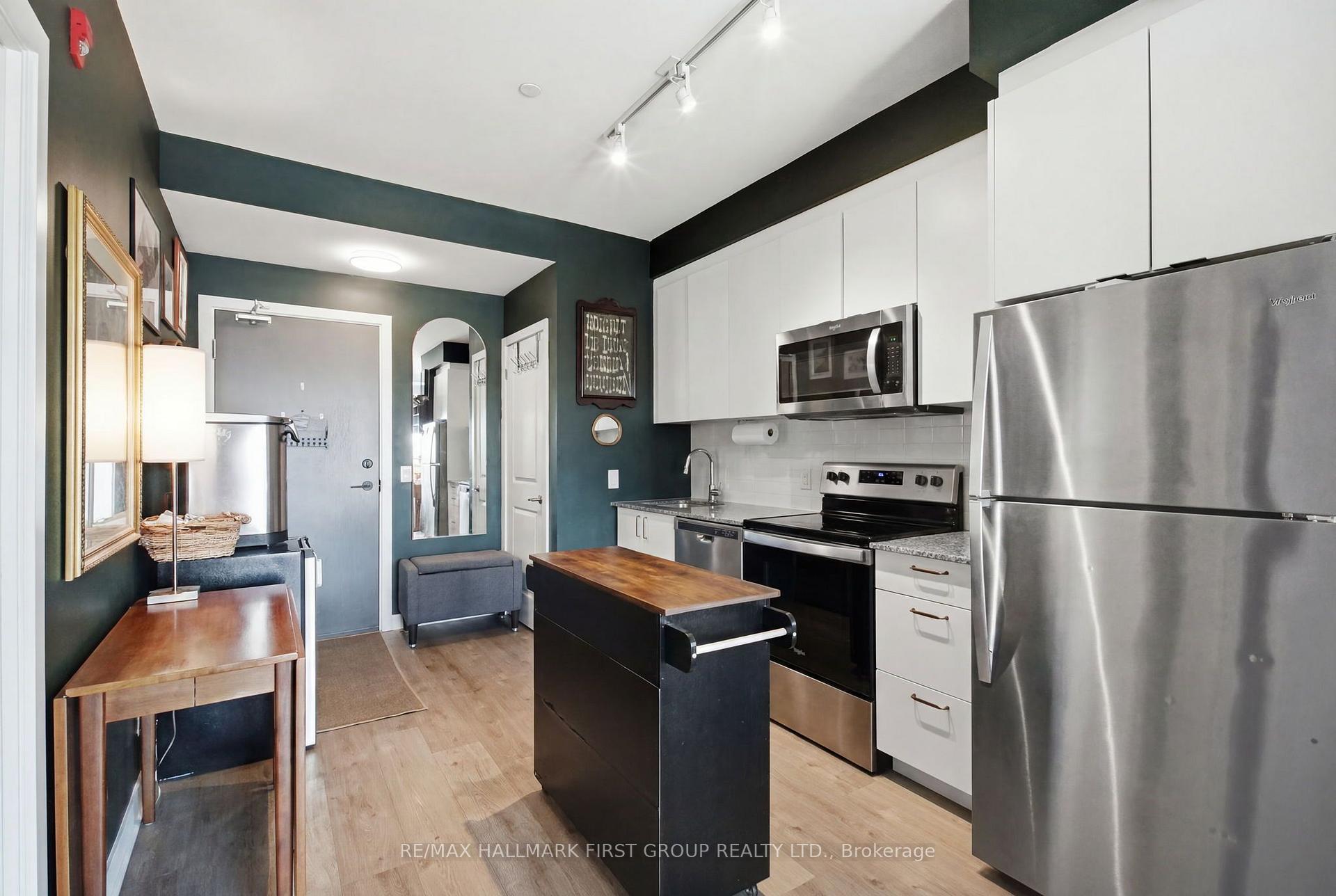 Photo 6 of Unit 325, 1010 Dundas St E Street, Whitby, Pringle Creek — HOMEH