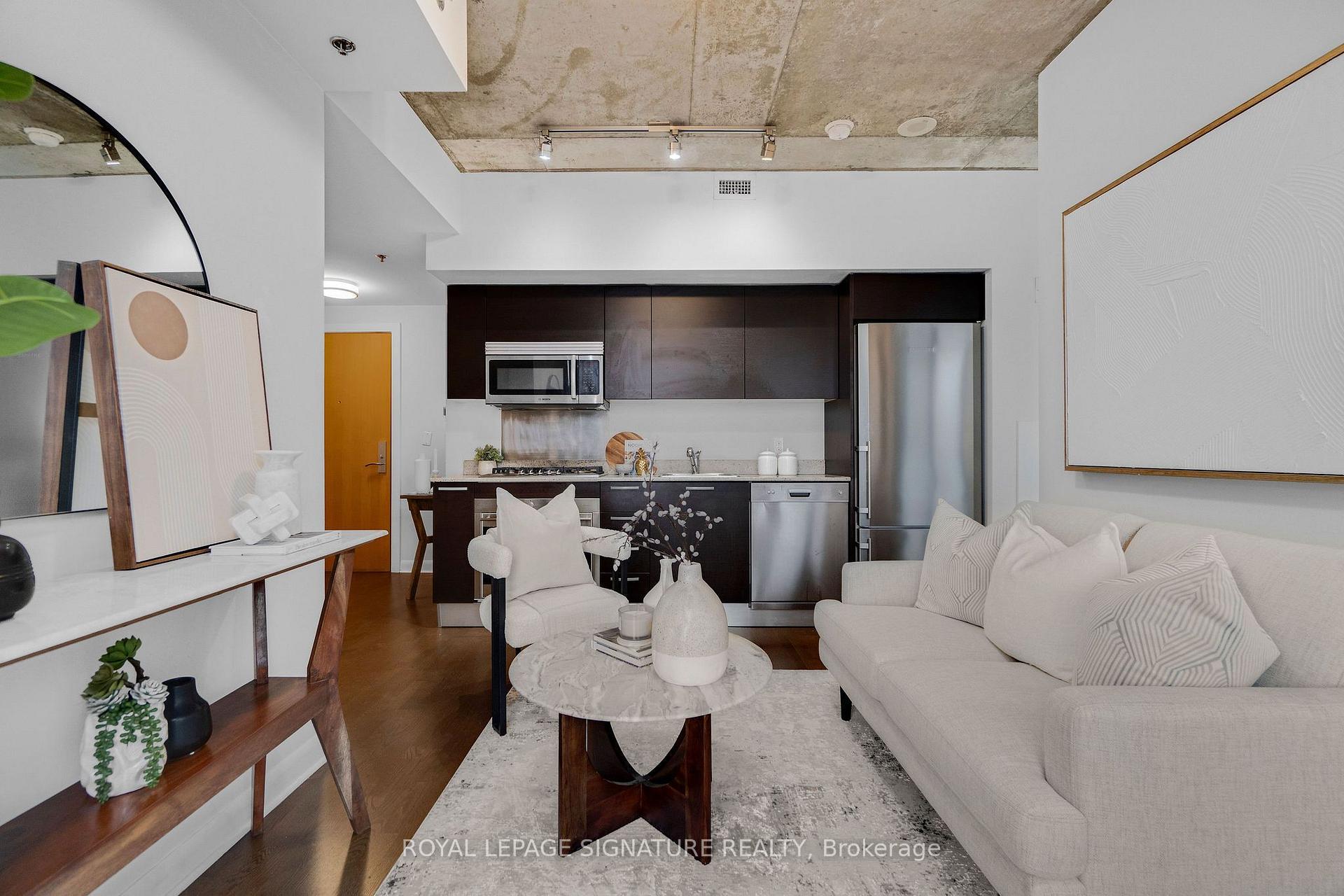 Photo 14 of Unit 3210, 375 King Street, Toronto, Waterfront Communities — HOMEH