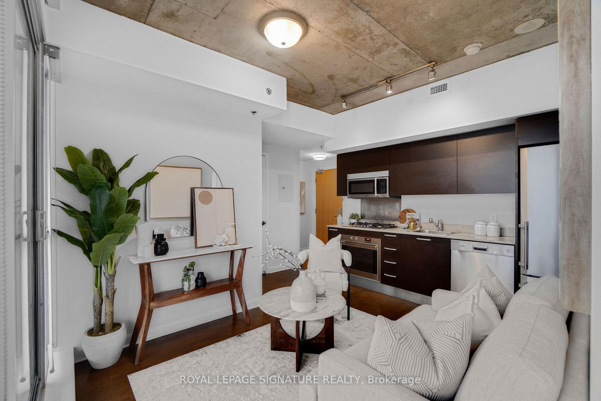 Photo 16 of Unit 3210, 375 King Street, Toronto, Waterfront Communities — HOMEH