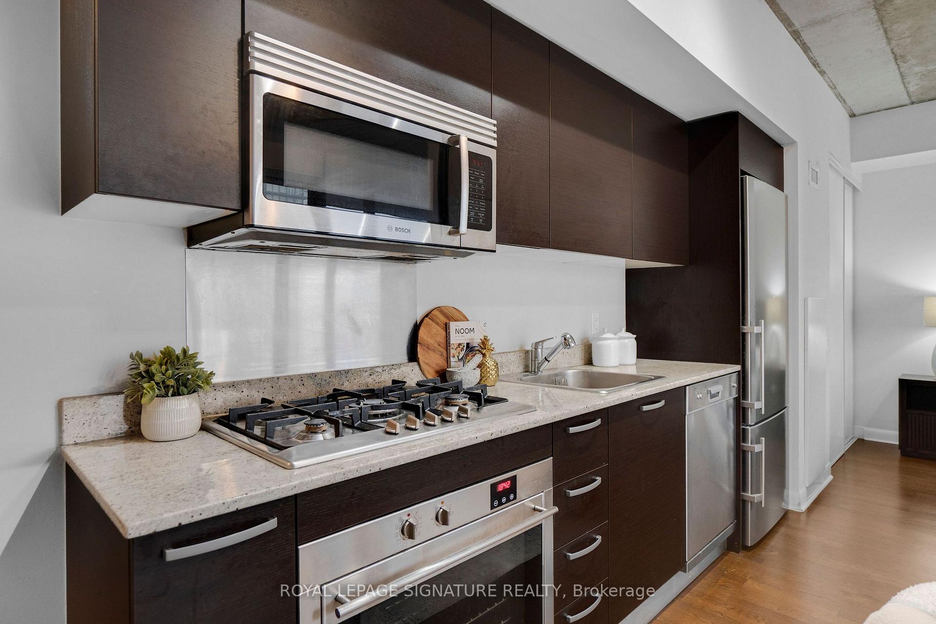 Photo 17 of Unit 3210, 375 King Street, Toronto, Waterfront Communities — HOMEH