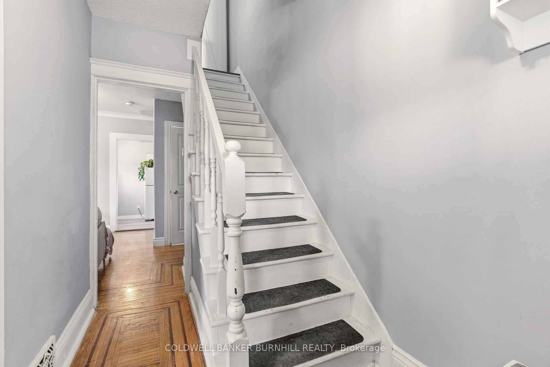 Photo 14 of 35 Dundas Street, Hamilton, Dundas — HOMEH