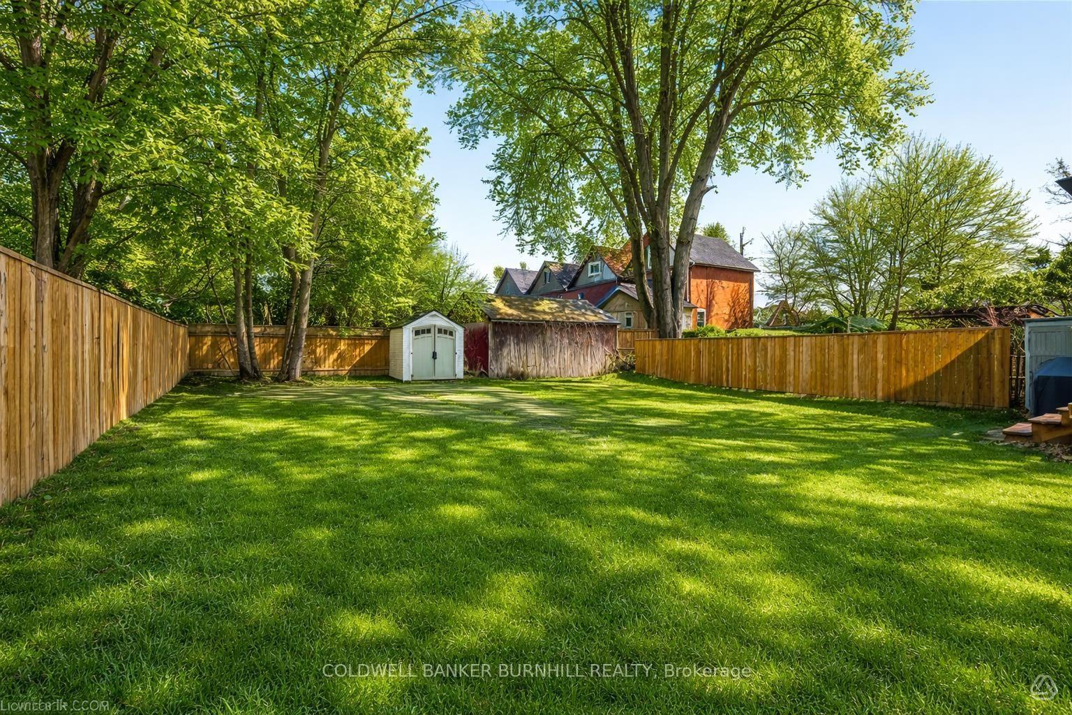 Photo 24 of 35 Dundas Street, Hamilton, Dundas — HOMEH