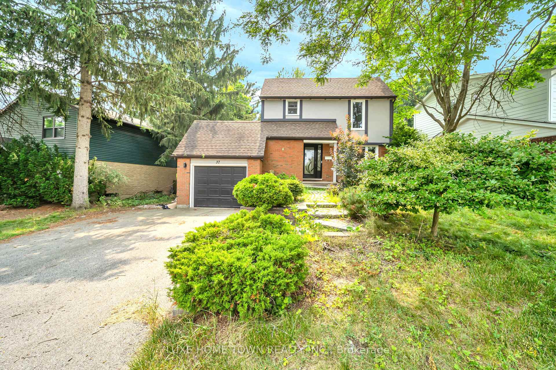 Photo 1 of 37 Ferman Drive, Guelph, Willow West/Sugarbush/West Acres — HOMEH