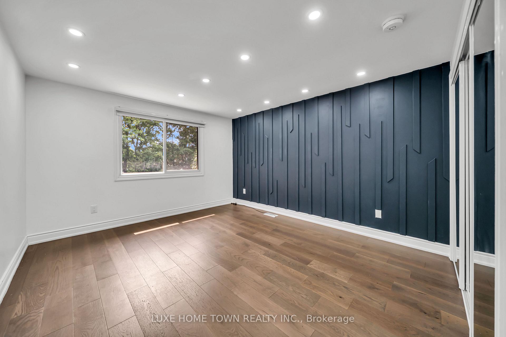 Photo 28 of 37 Ferman Drive, Guelph, Willow West/Sugarbush/West Acres — HOMEH