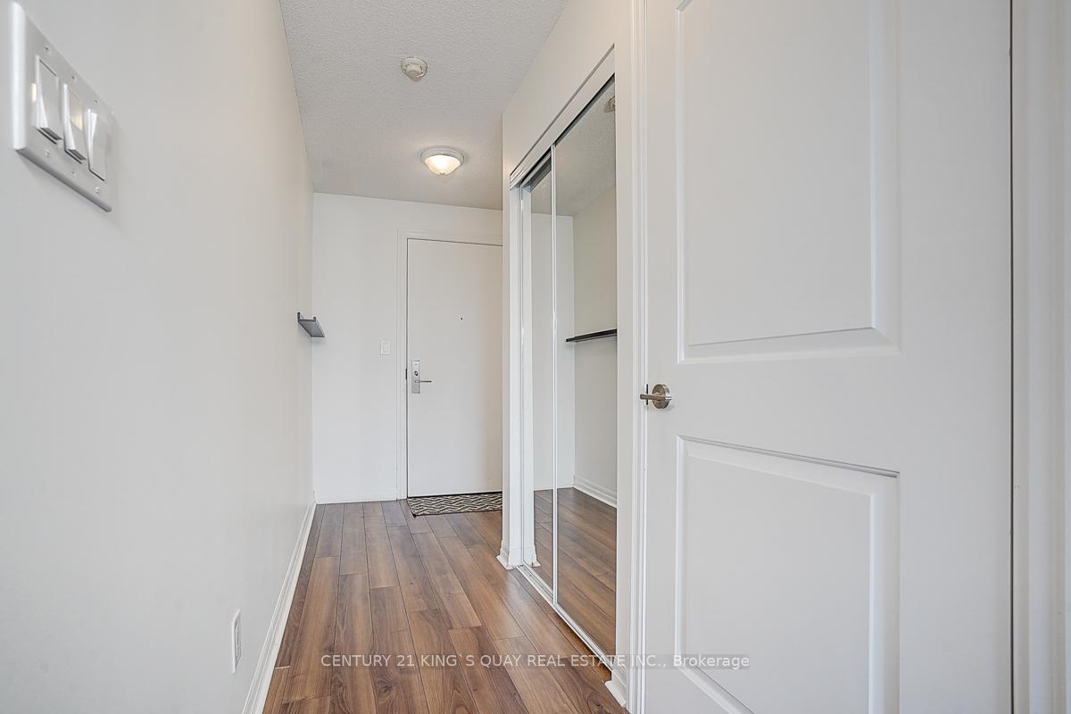 Photo 15 of Unit 1108, 2015 Sheppard Avenue E, North York, Henry Farm — HOMEH