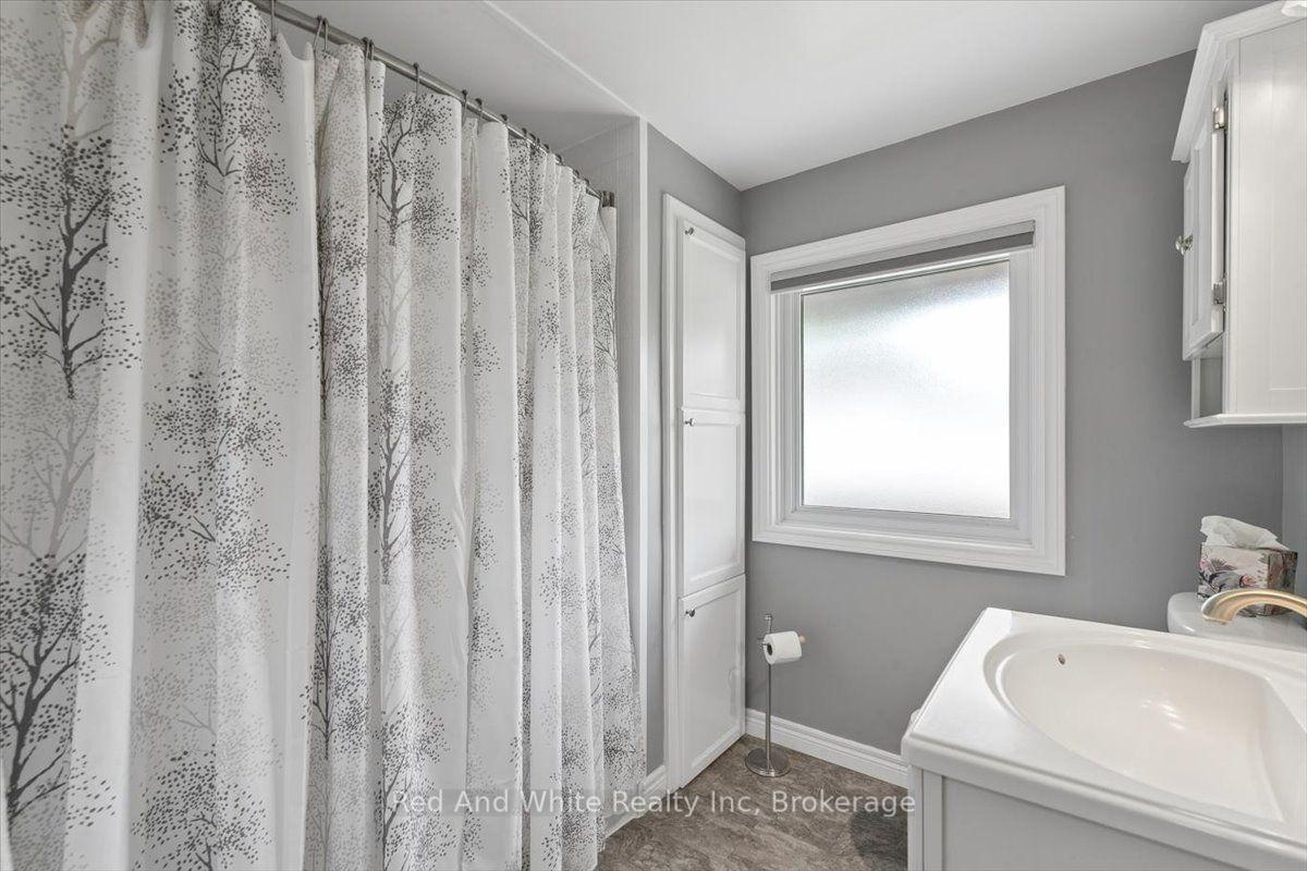 Photo 13 of 138 Blueridge Avenue, Kitchener, St. Marys Hospital — HOMEH
