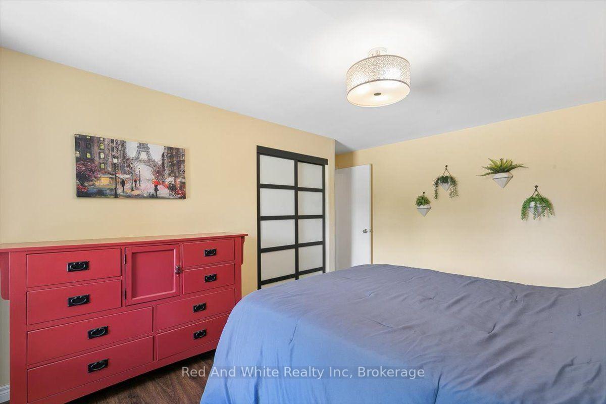 Photo 17 of 138 Blueridge Avenue, Kitchener, St. Marys Hospital — HOMEH