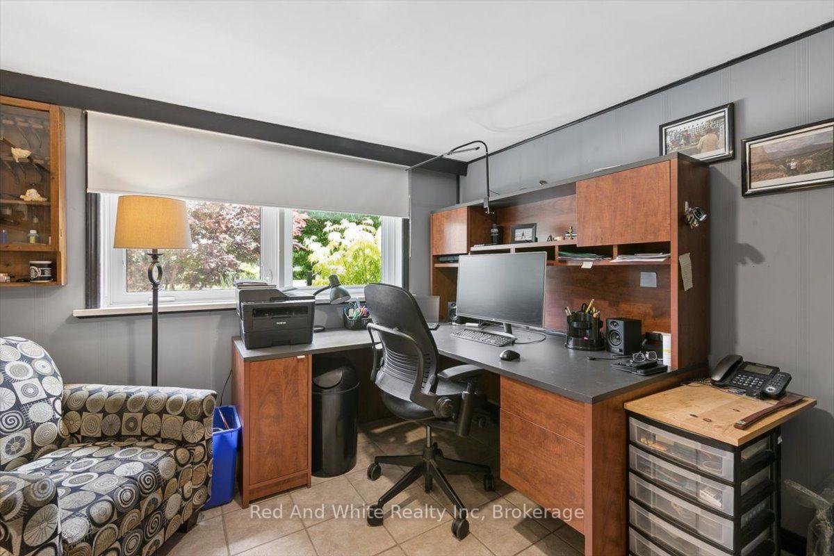 Photo 18 of 138 Blueridge Avenue, Kitchener, St. Marys Hospital — HOMEH