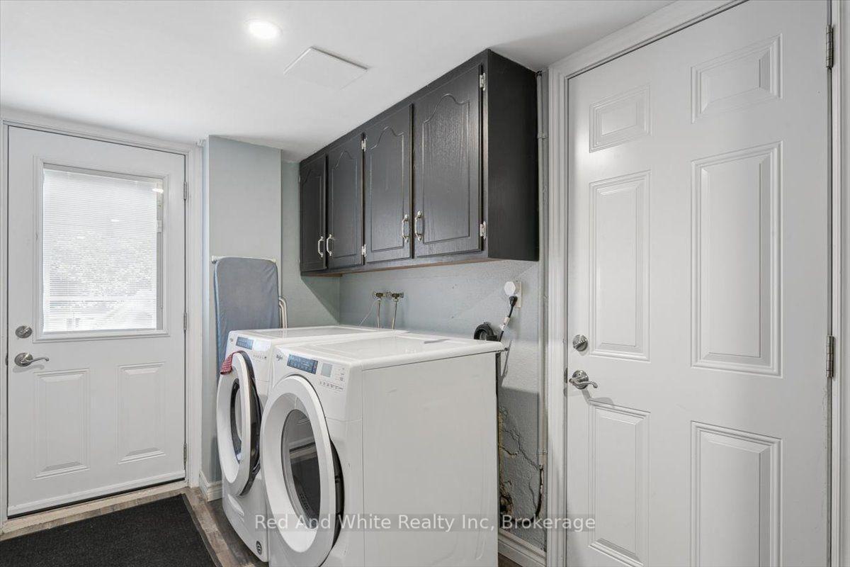 Photo 20 of 138 Blueridge Avenue, Kitchener, St. Marys Hospital — HOMEH