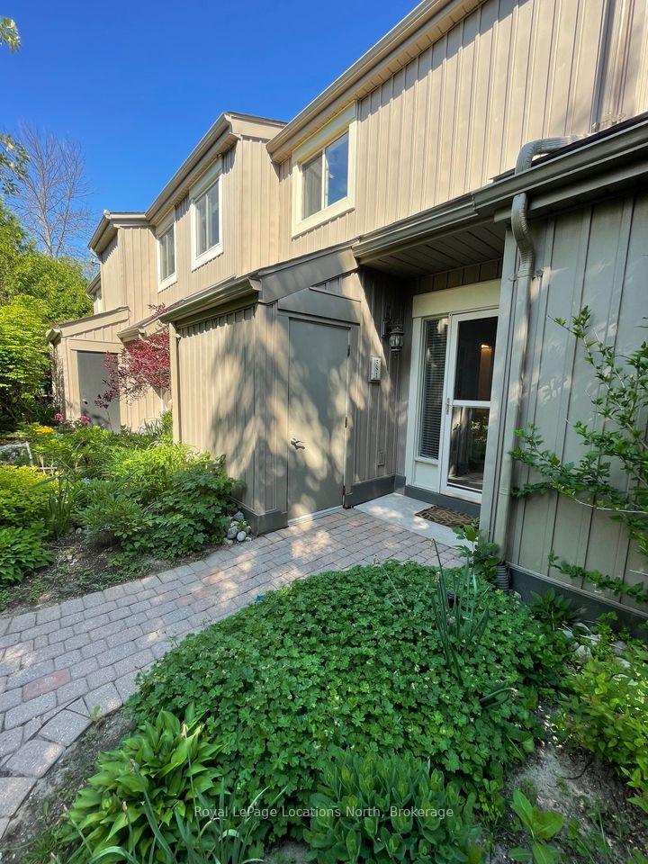 Photo 2 of Unit 21, 581 Oxbow Crescent, Collingwood — HOMEH