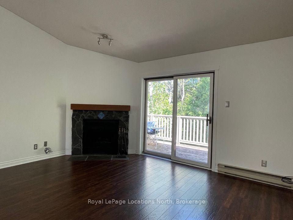 Photo 5 of Unit 21, 581 Oxbow Crescent, Collingwood — HOMEH