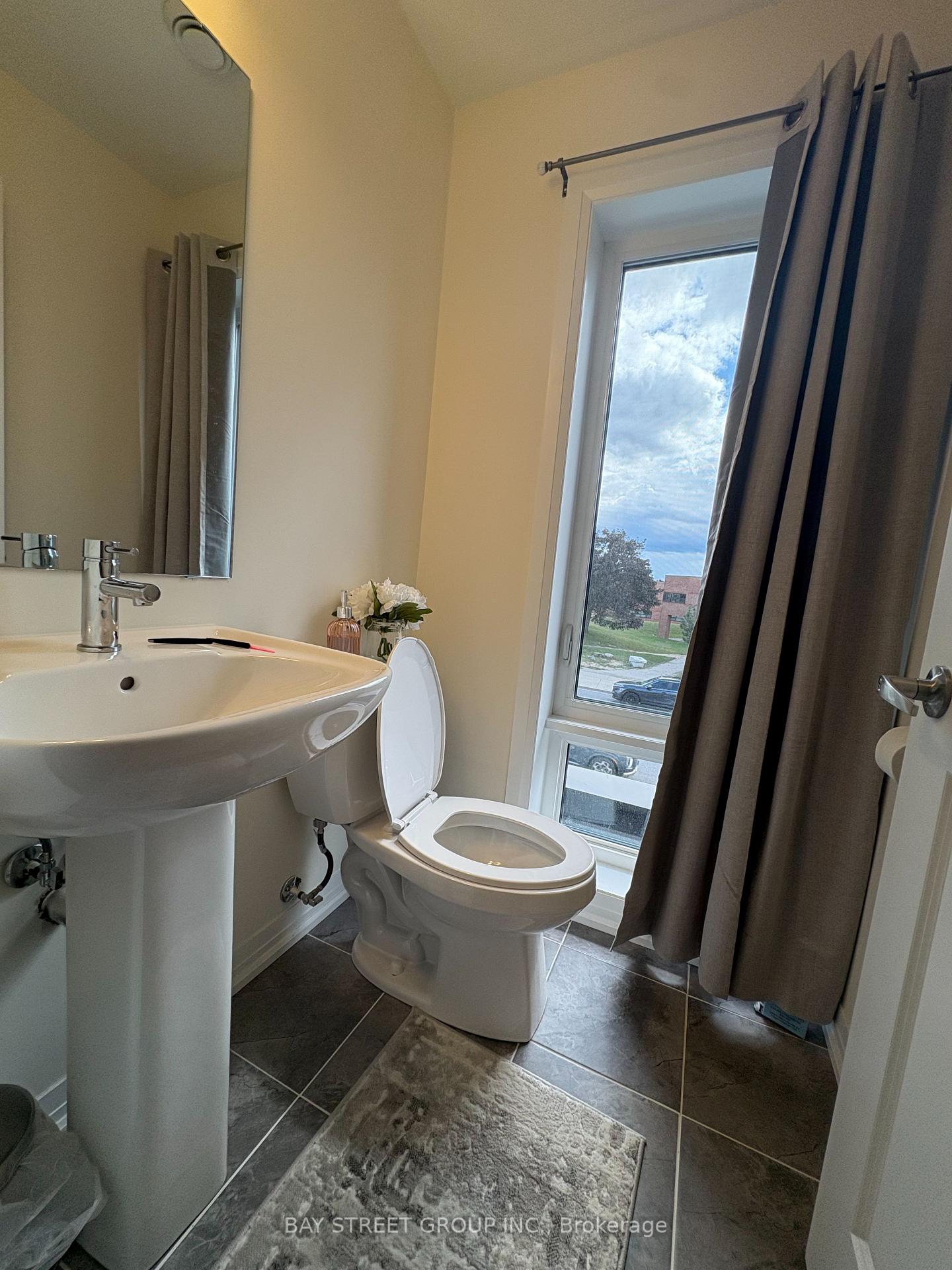 Photo 6 of Unit 11, 145 Tapscott Road, Scarborough, Malvern — HOMEH