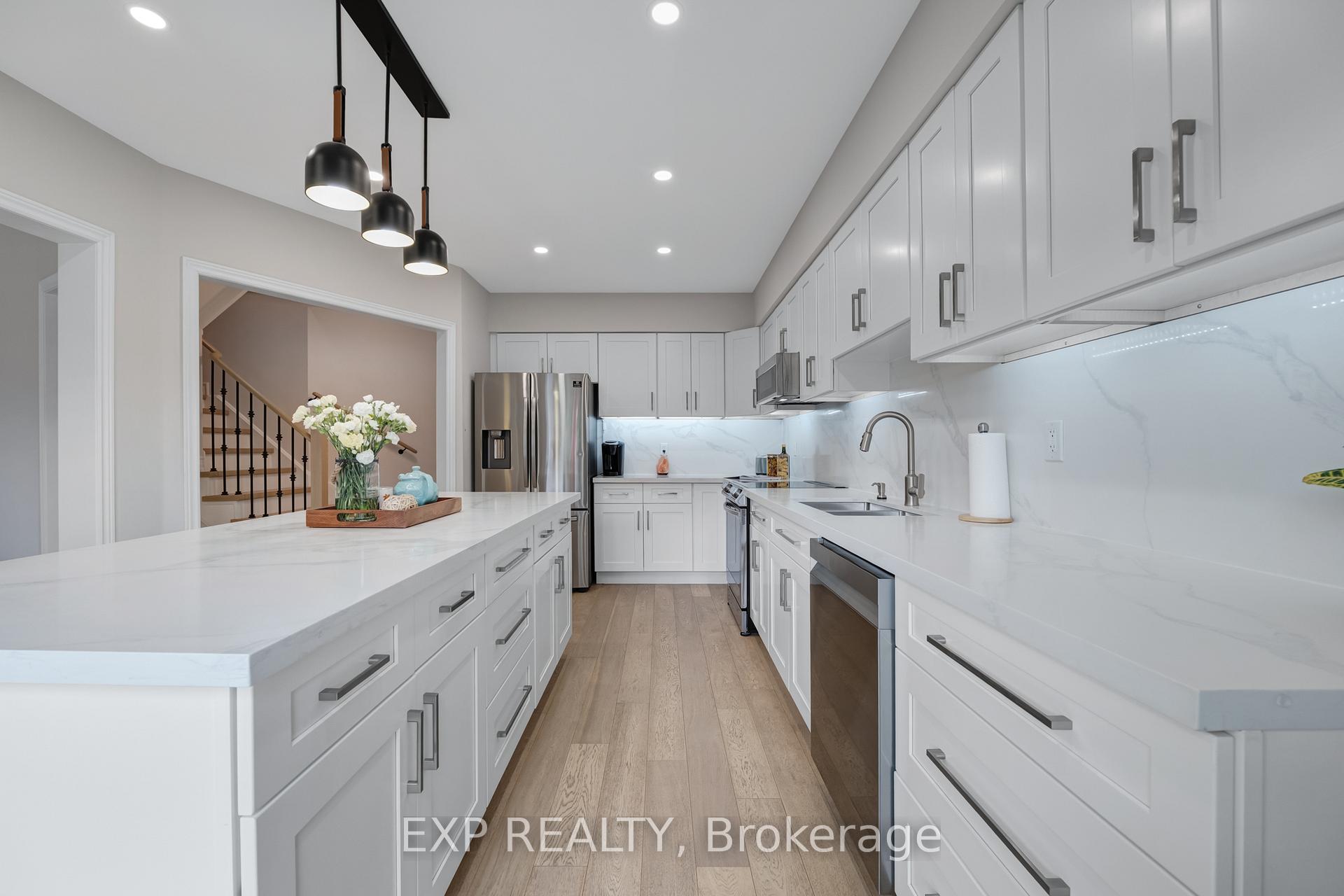 Photo 11 of 320 Dowson Loop, Newmarket, Woodland Hill — HOMEH