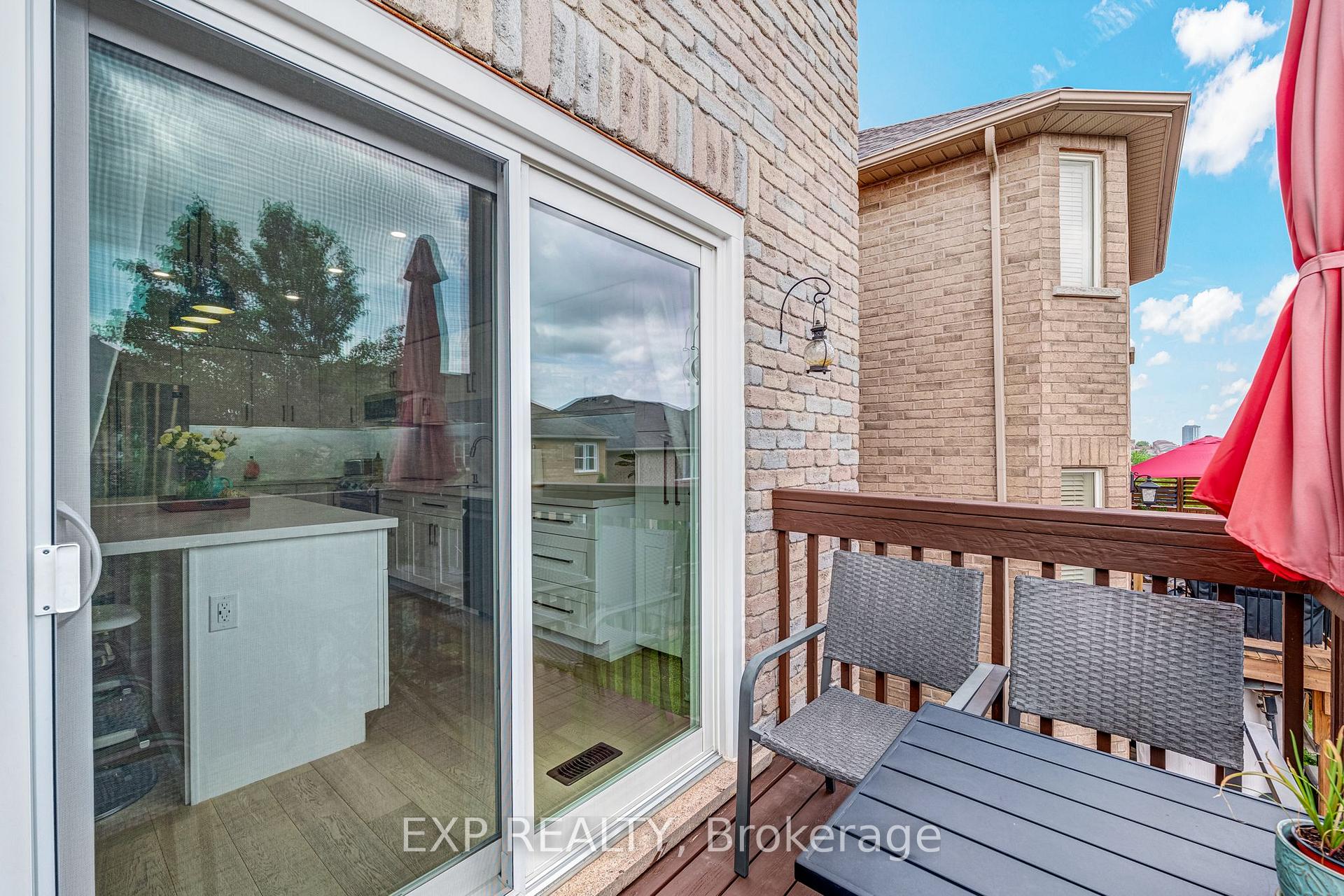 Photo 13 of 320 Dowson Loop, Newmarket, Woodland Hill — HOMEH