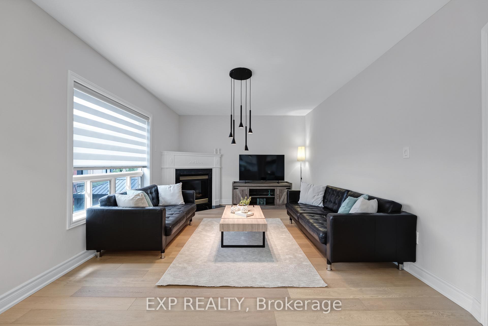 Photo 15 of 320 Dowson Loop, Newmarket, Woodland Hill — HOMEH