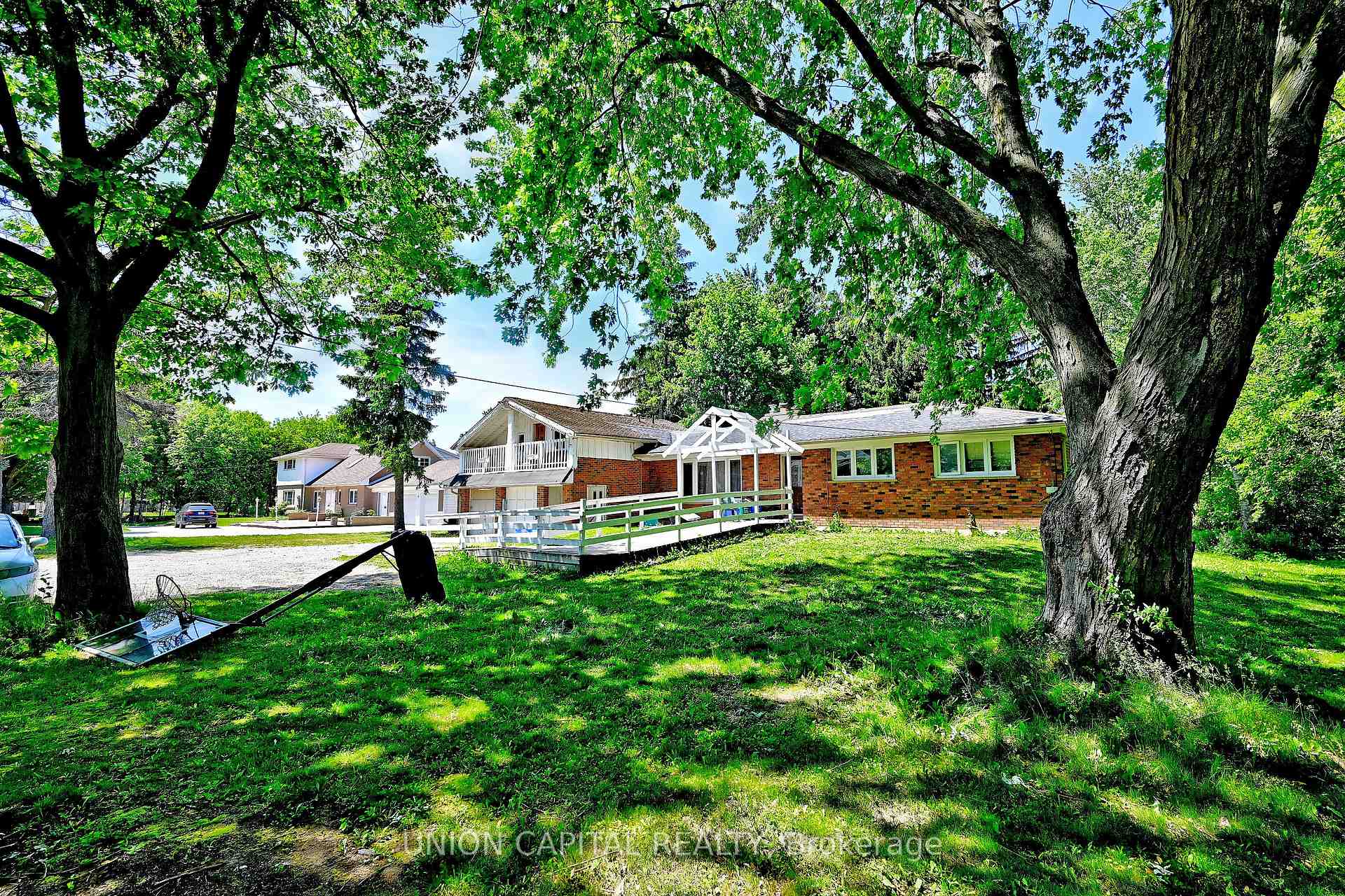 Photo 11 of 4914 14th Avenue, Markham, Milliken Mills East — HOMEH