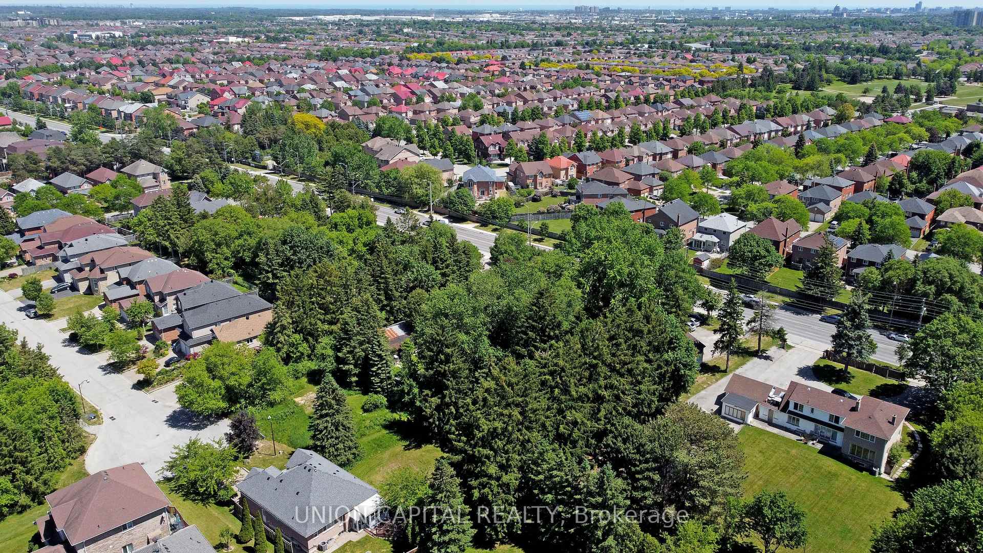 Photo 35 of 4914 14th Avenue, Markham, Milliken Mills East — HOMEH